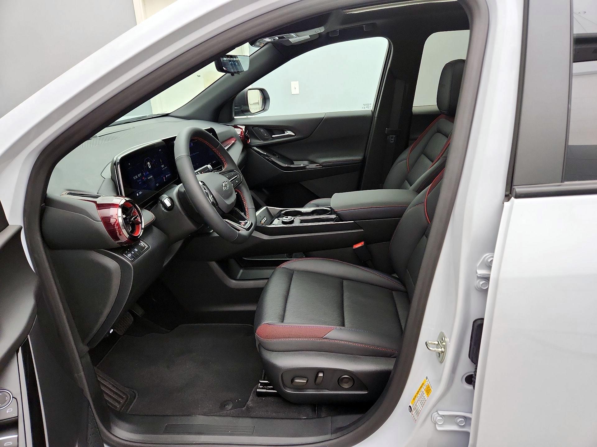 Thumbnail: 2026 Chevrolet Equinox - 11