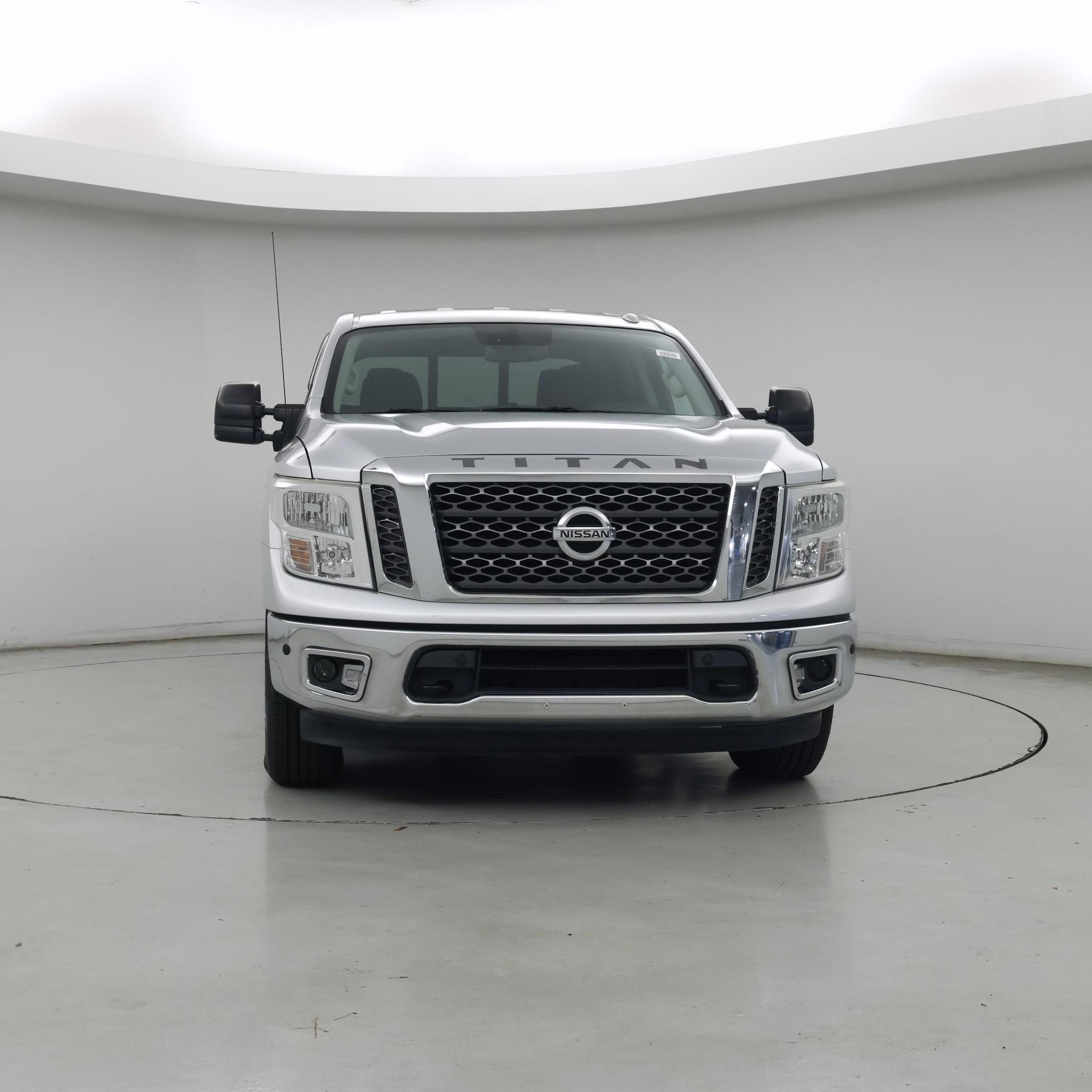 Thumbnail: 2017 Nissan Titan - 5