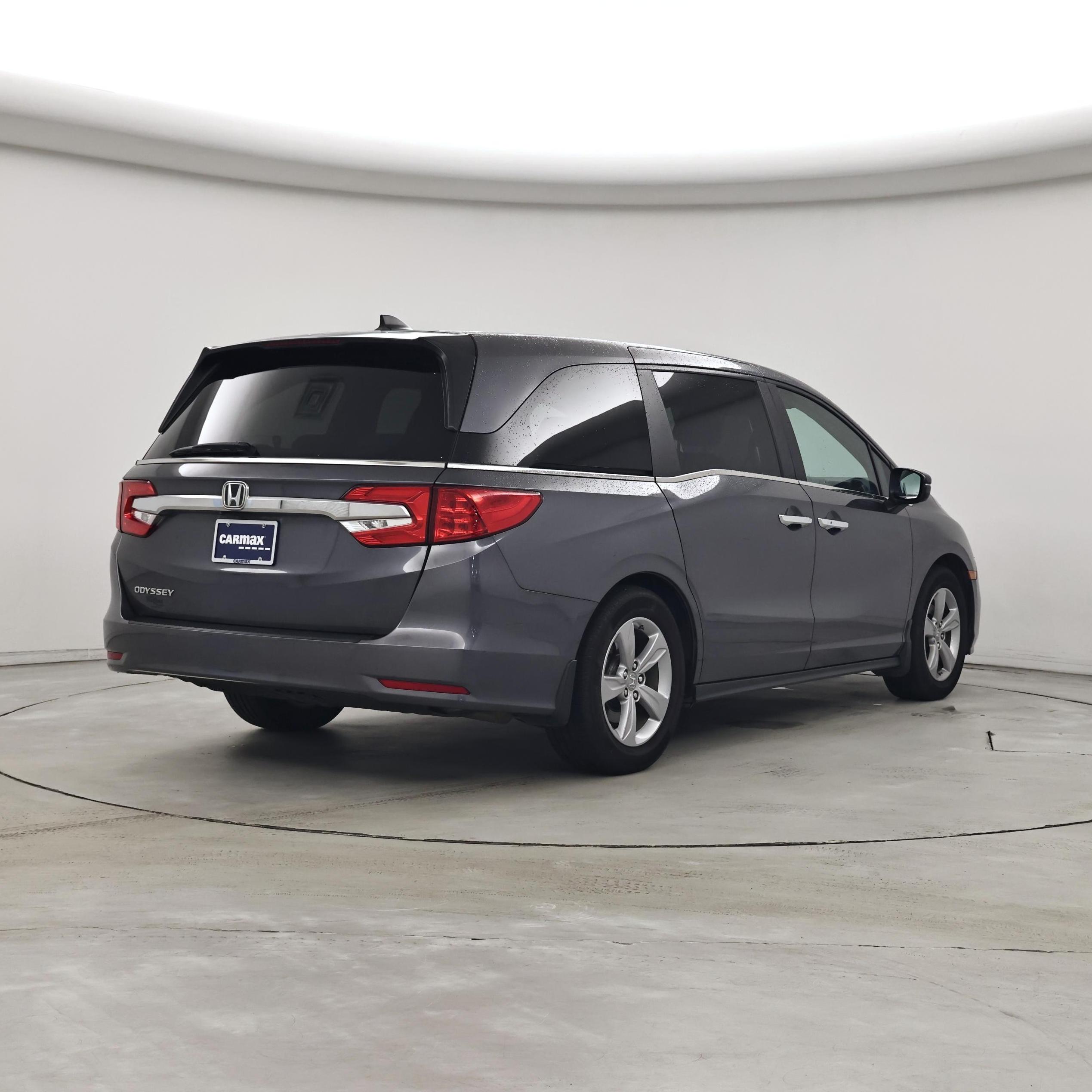 Thumbnail: 2019 Honda Odyssey - 8
