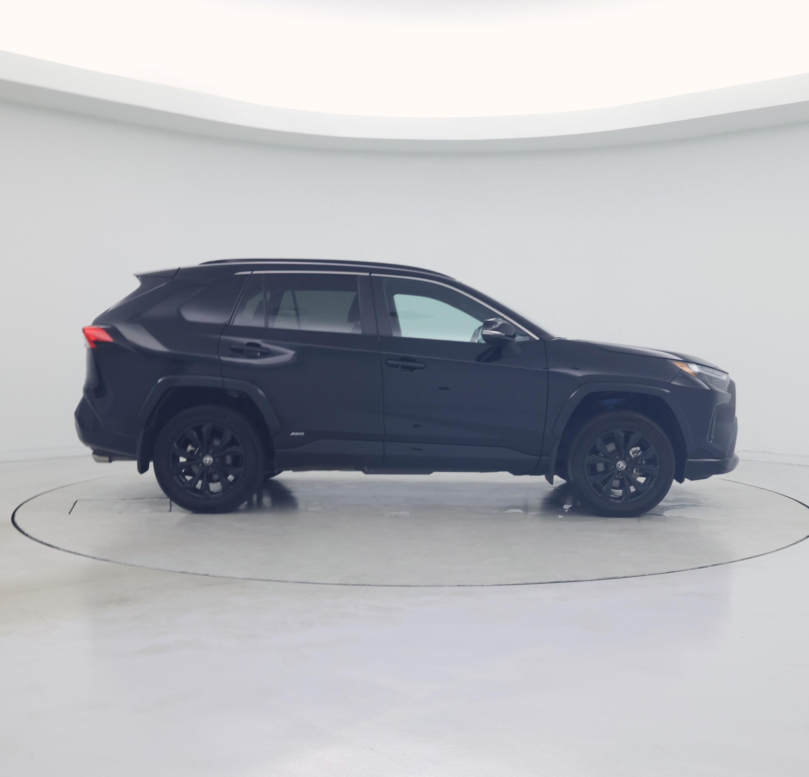 Thumbnail: 2024 Toyota RAV4 - 7