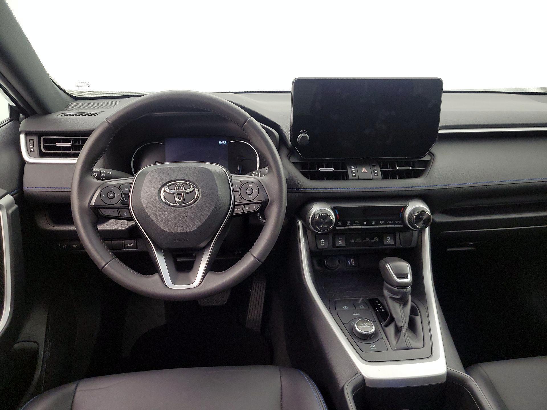 Thumbnail: 2024 Toyota RAV4 - 10