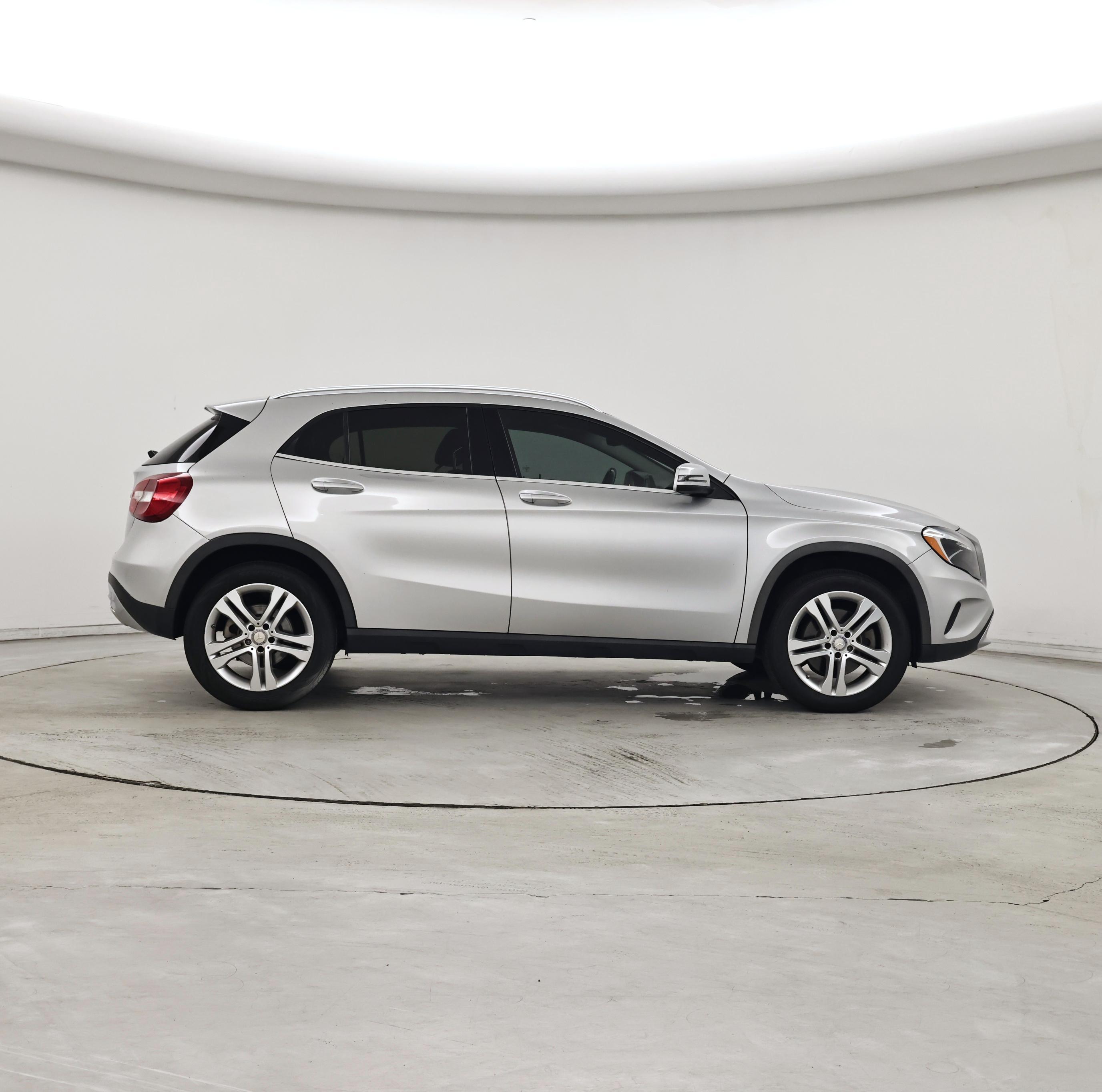 Thumbnail: 2015 Mercedes-Benz GLA - 7