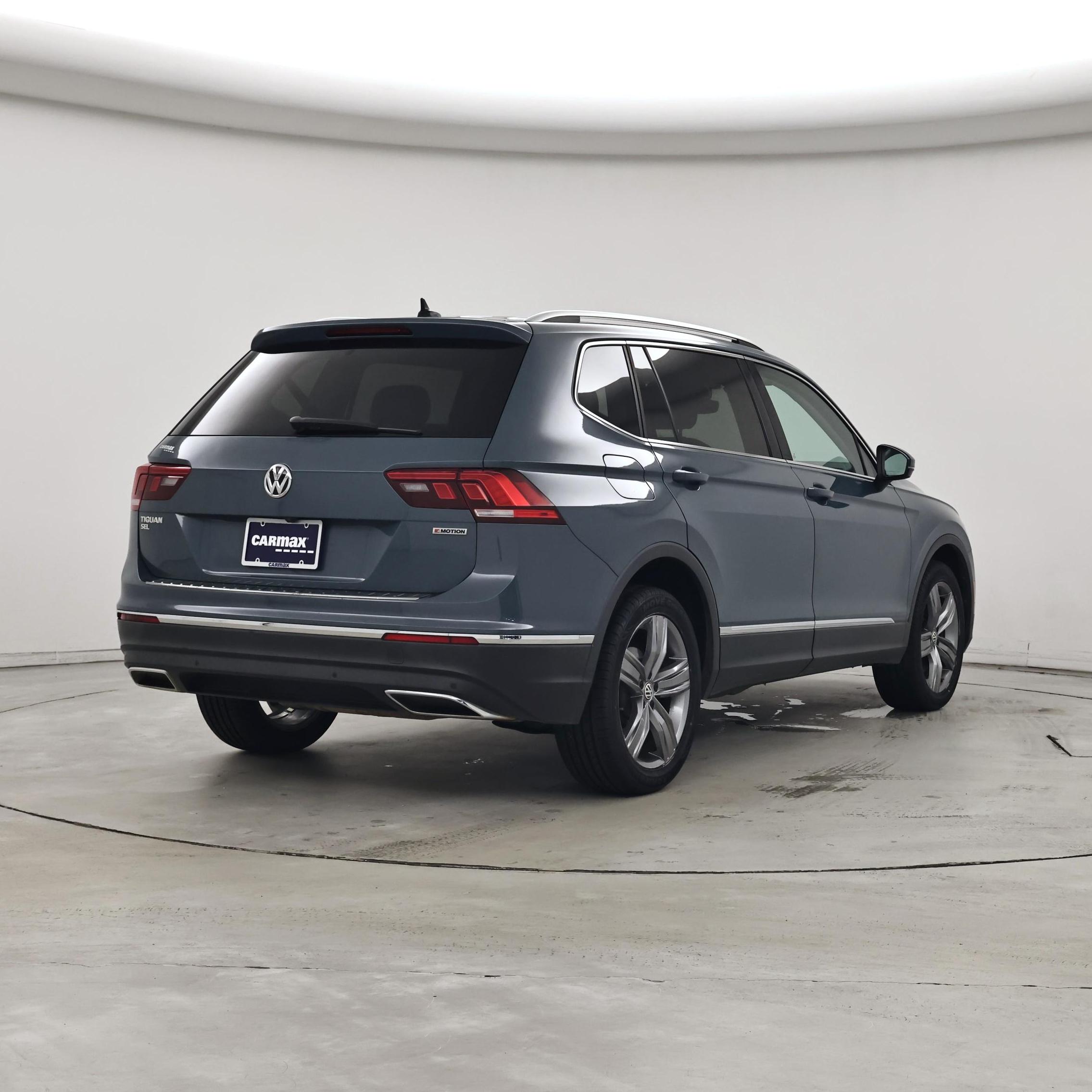 Thumbnail: 2021 Volkswagen Tiguan - 8