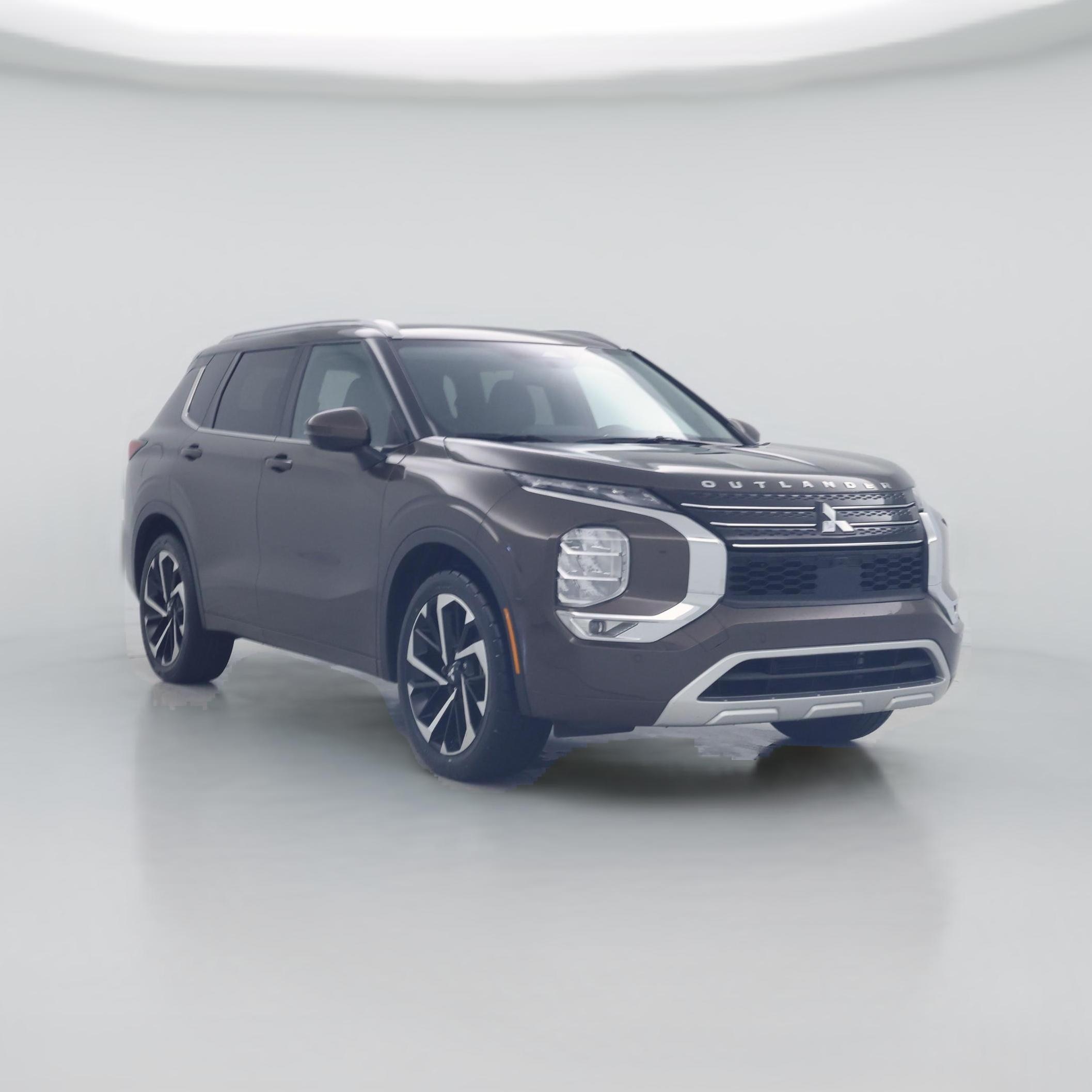 Thumbnail: 2024 Mitsubishi Outlander - 1