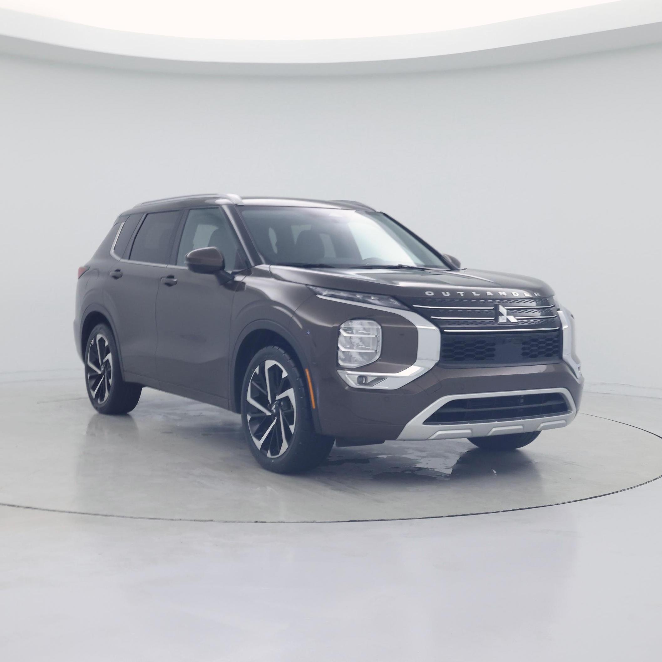 Brown 2024 Mitsubishi Outlander SUV / Crossover Front-Wheel Drive Automatic