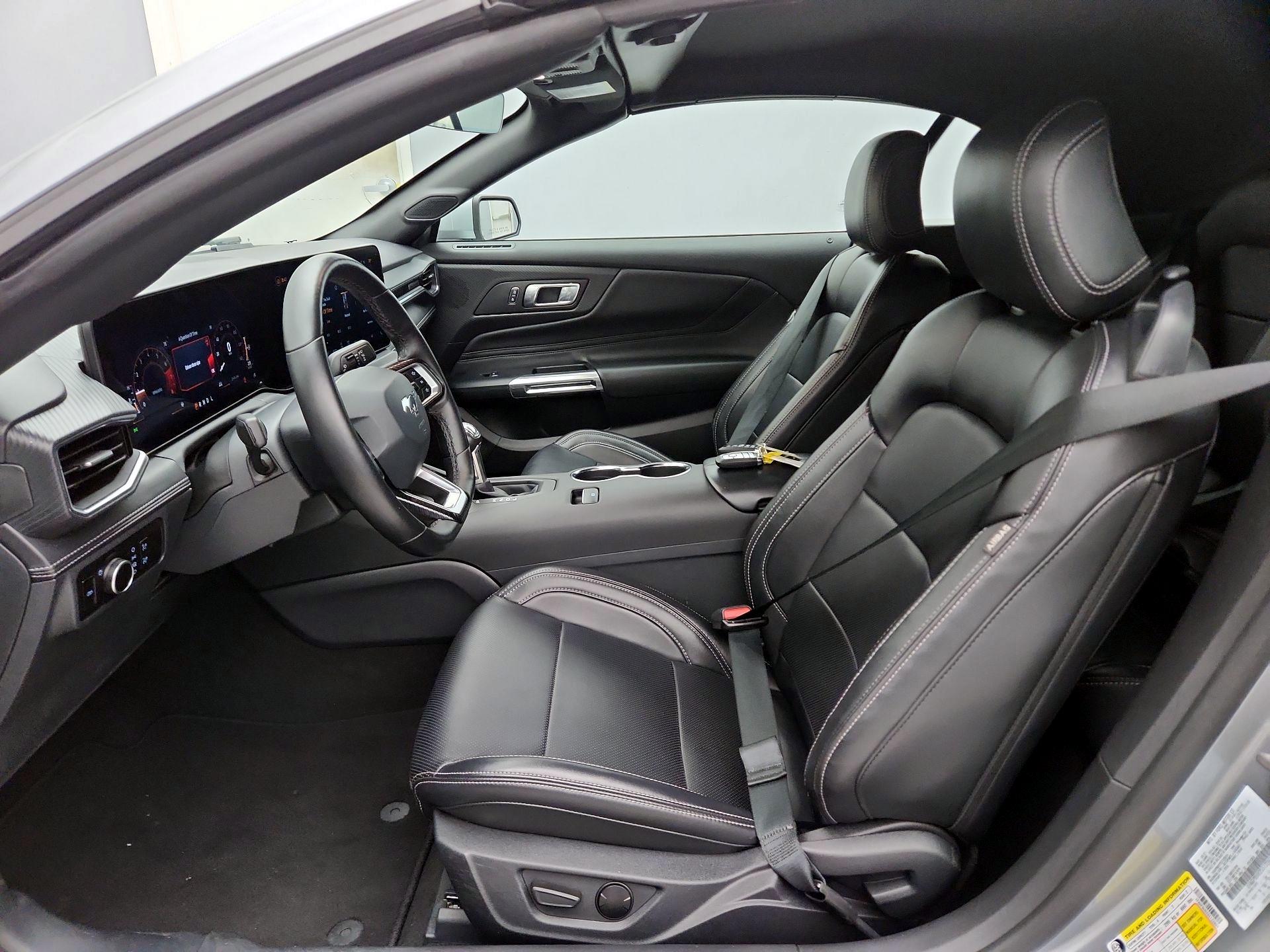 Thumbnail: 2025 Ford Mustang - 11