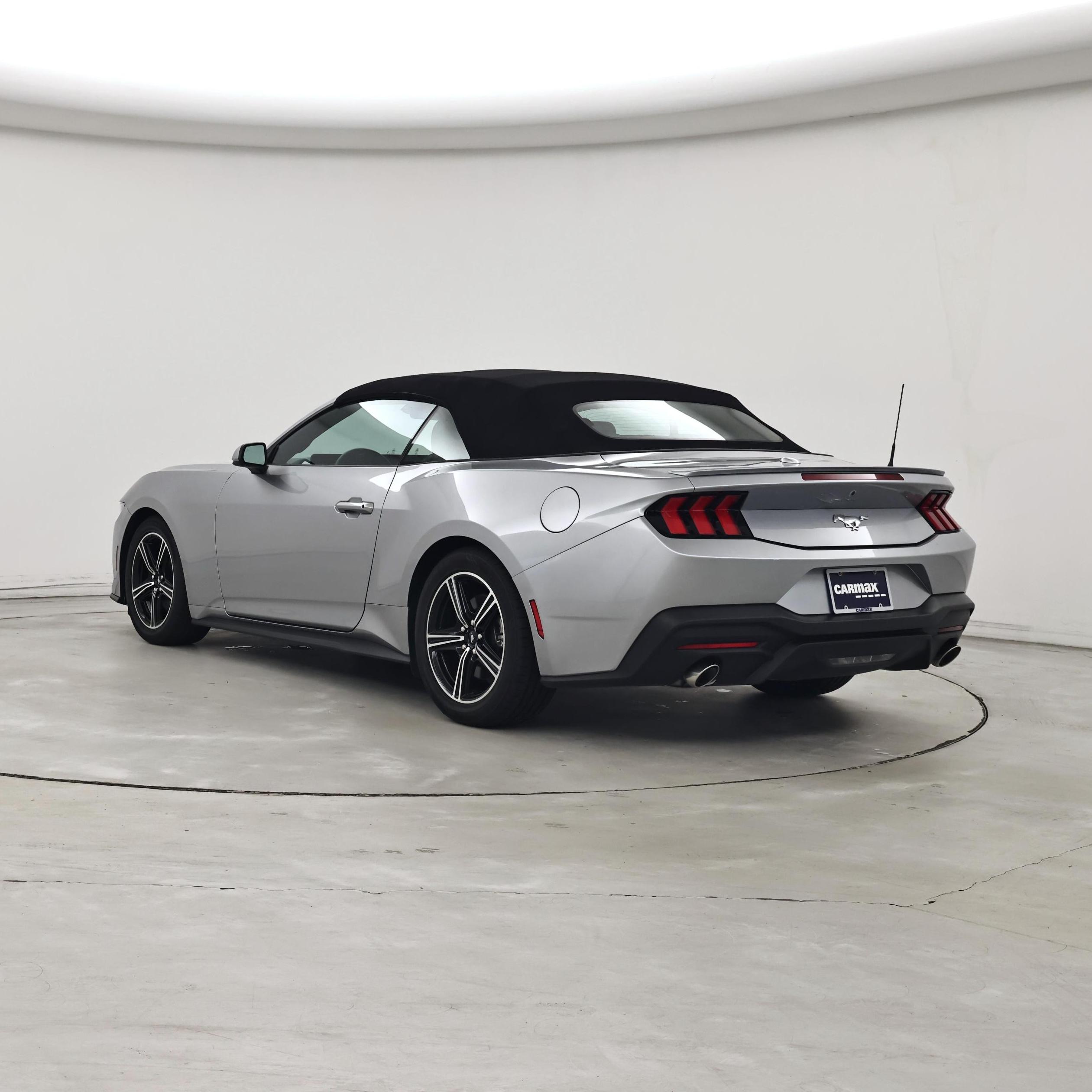 Thumbnail: 2025 Ford Mustang - 2