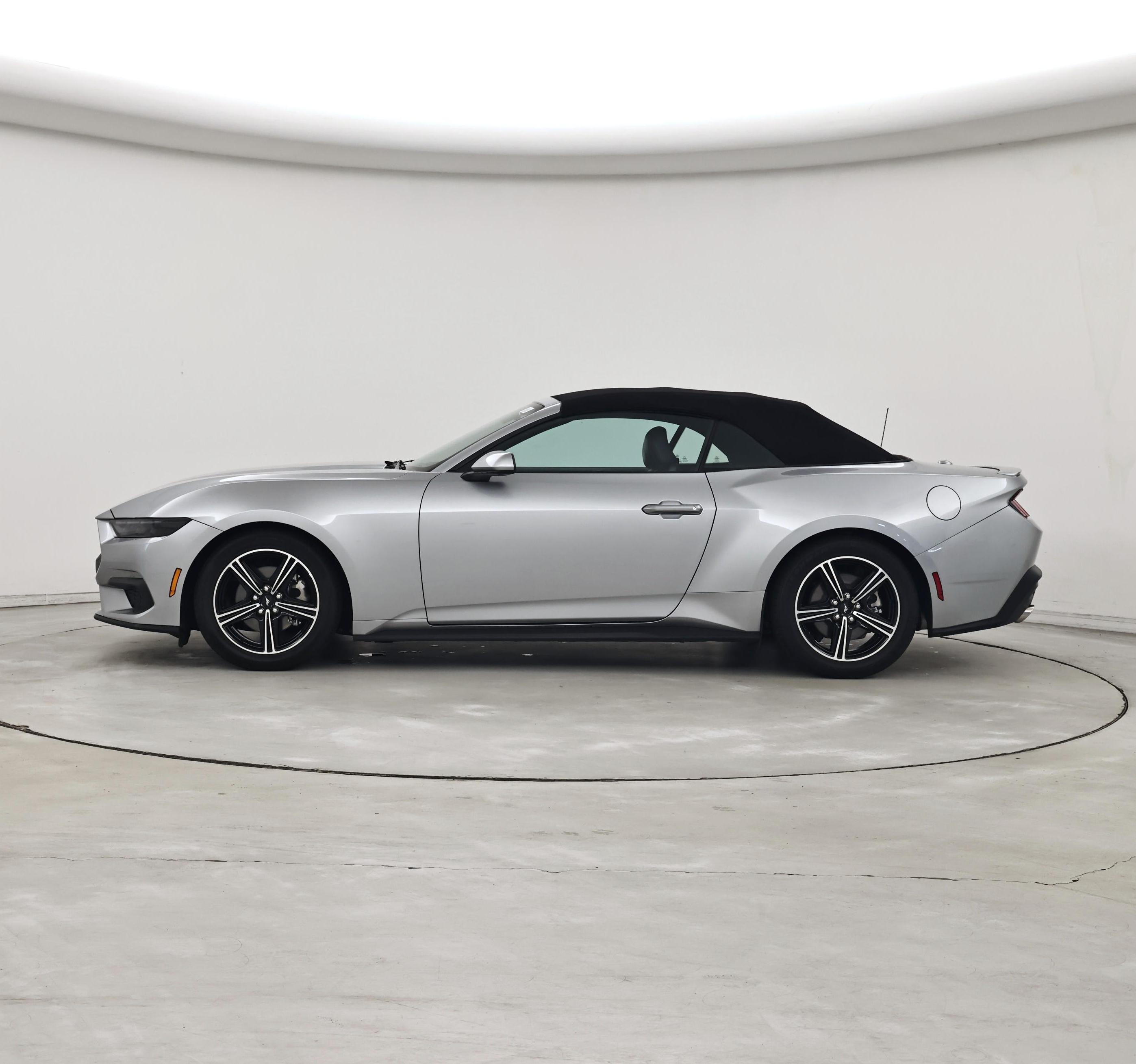 Thumbnail: 2025 Ford Mustang - 3
