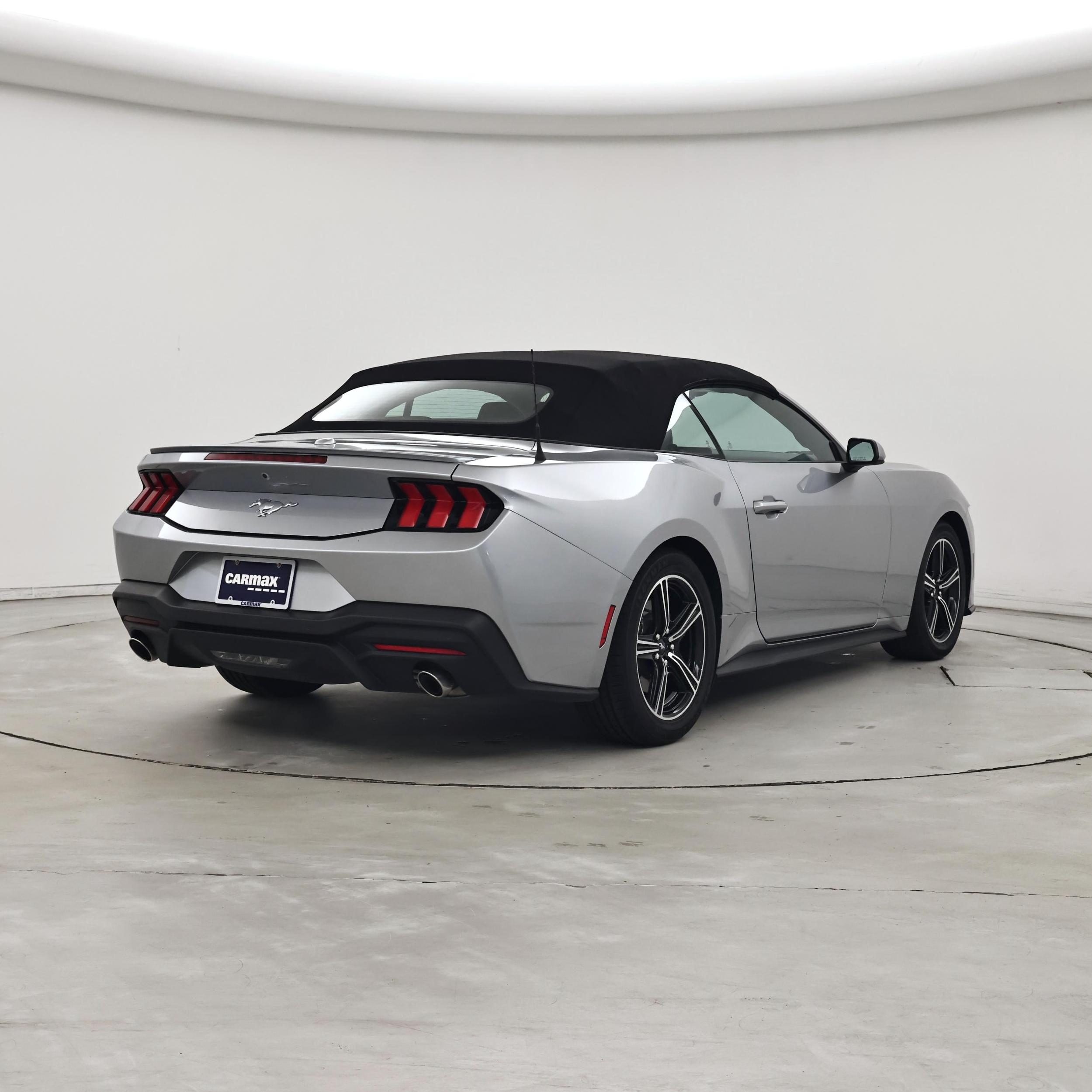 Thumbnail: 2025 Ford Mustang - 8
