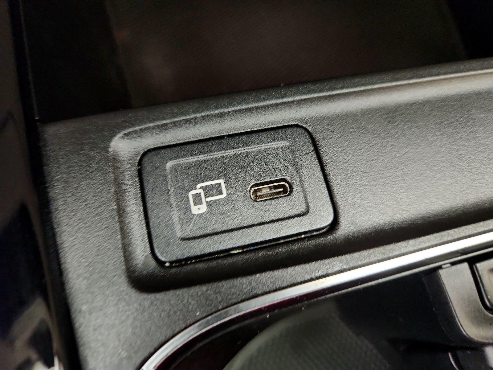 2021 Mercedes-Benz GLA GLA250 - Photo 19