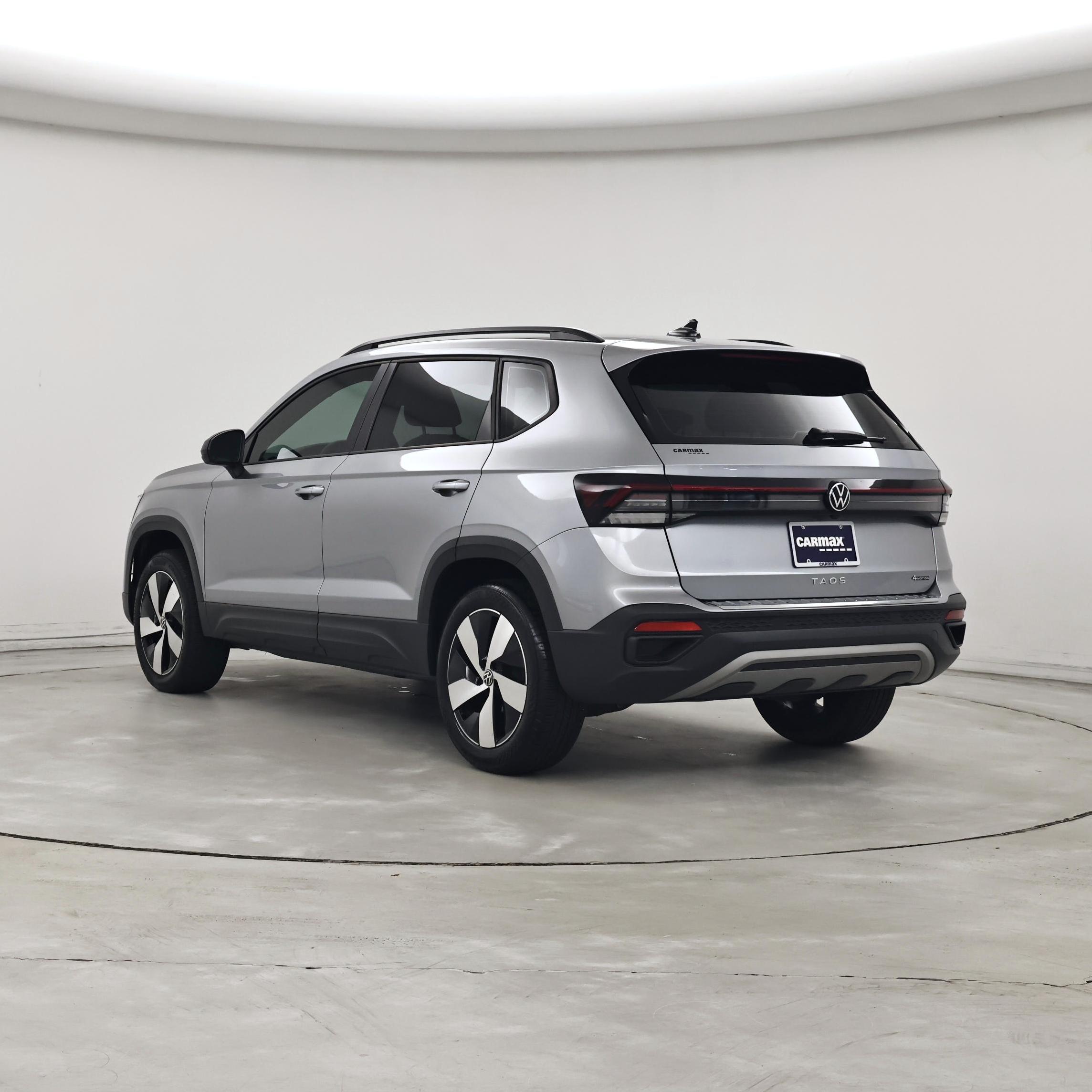 Thumbnail: 2025 Volkswagen Taos - 2