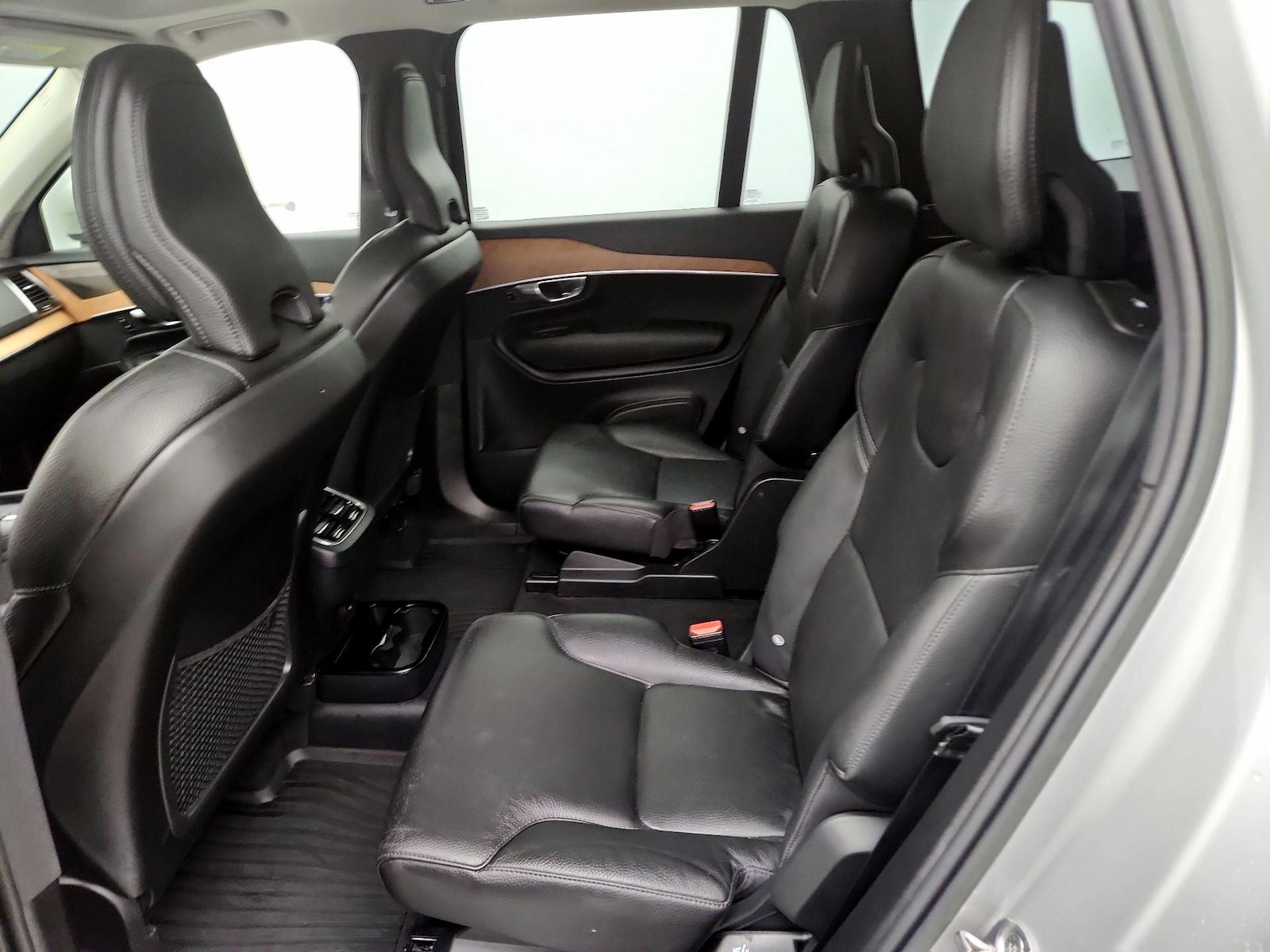 2022 Volvo XC90 Momentum - Photo 21