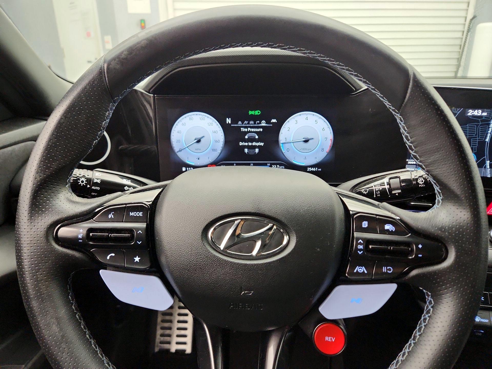Thumbnail: 2022 Hyundai Elantra - 10