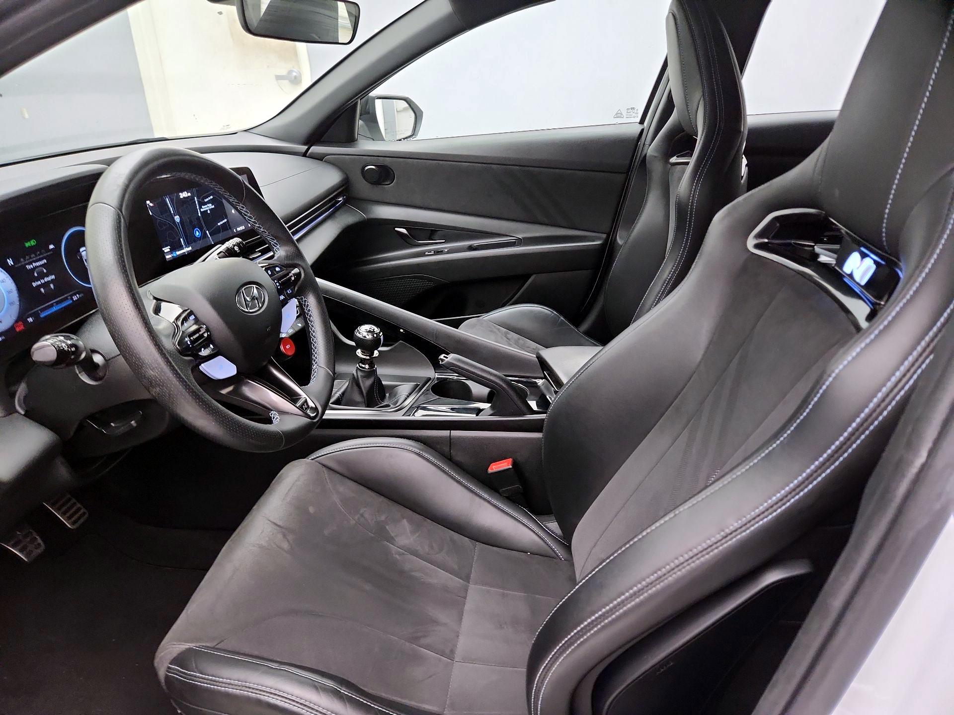 Thumbnail: 2022 Hyundai Elantra - 11