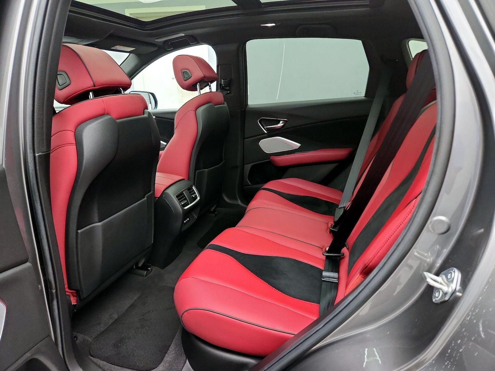 2025 Acura RDX A-Spec Package - Photo 22