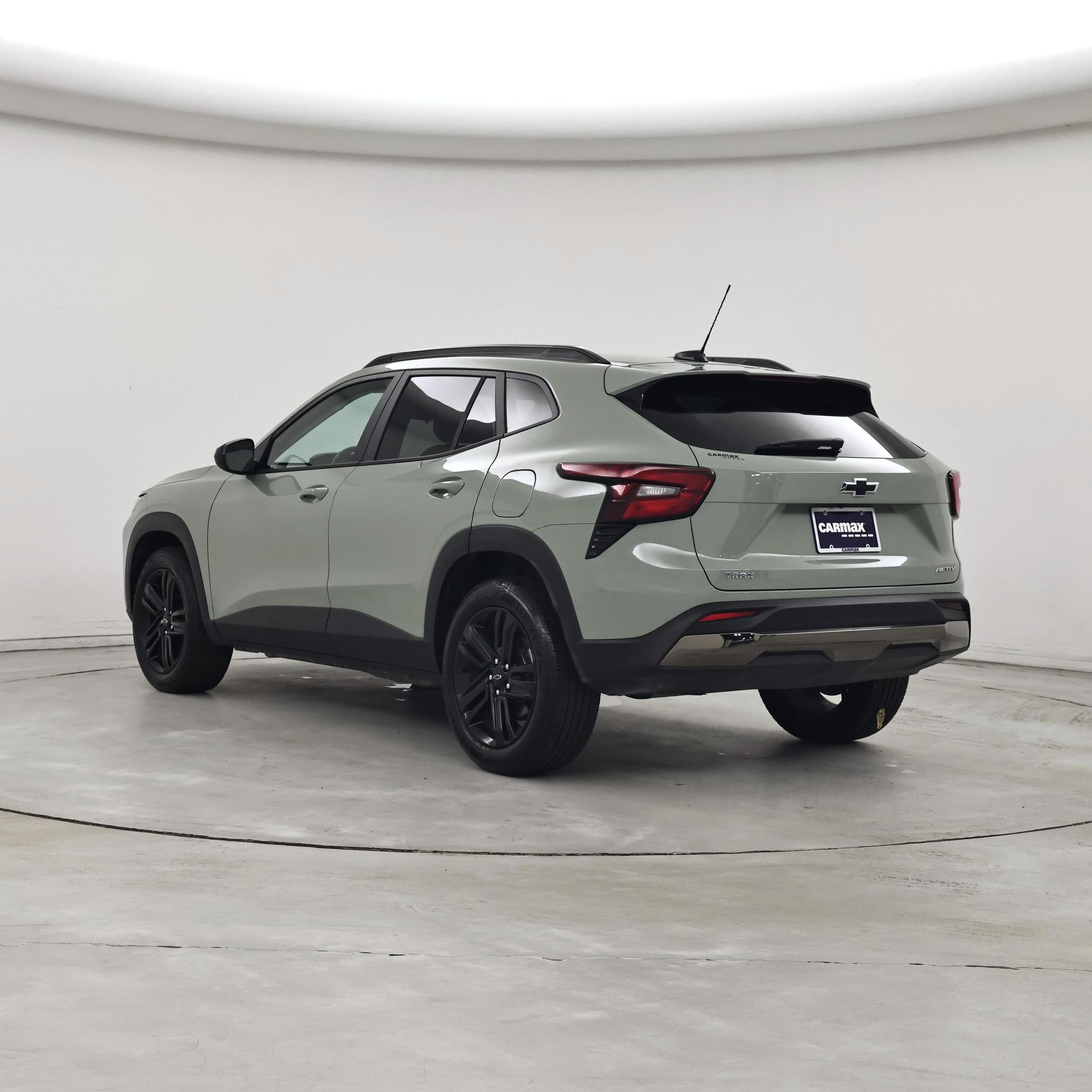 Thumbnail: 2026 Chevrolet Trax - 2