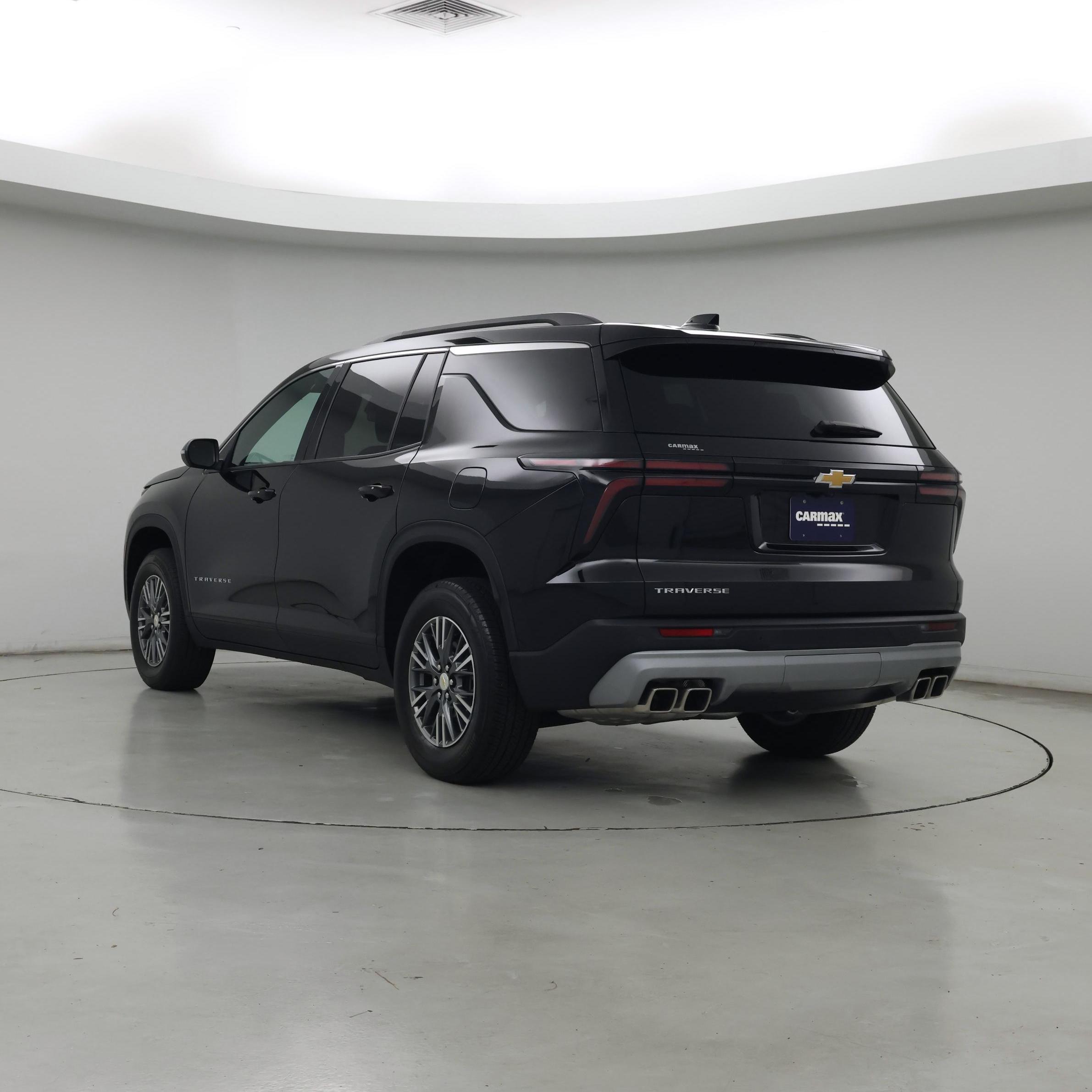Thumbnail: 2025 Chevrolet Traverse - 2