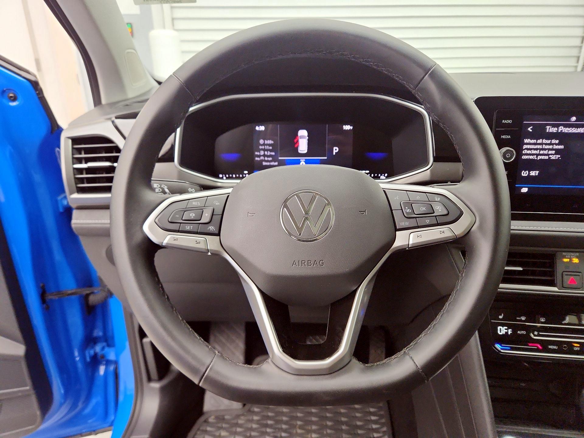 Thumbnail: 2025 Volkswagen Taos - 10