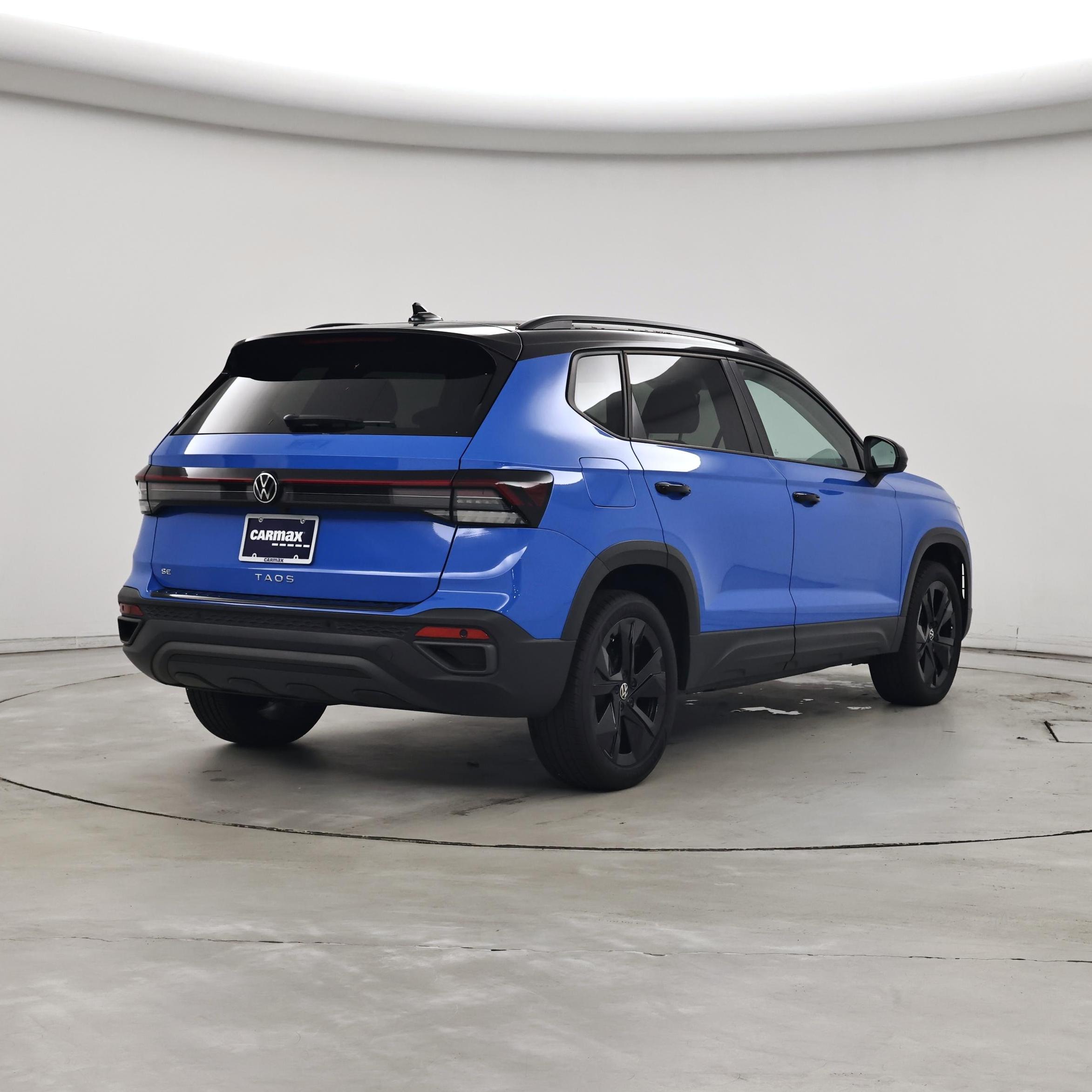 Thumbnail: 2025 Volkswagen Taos - 8