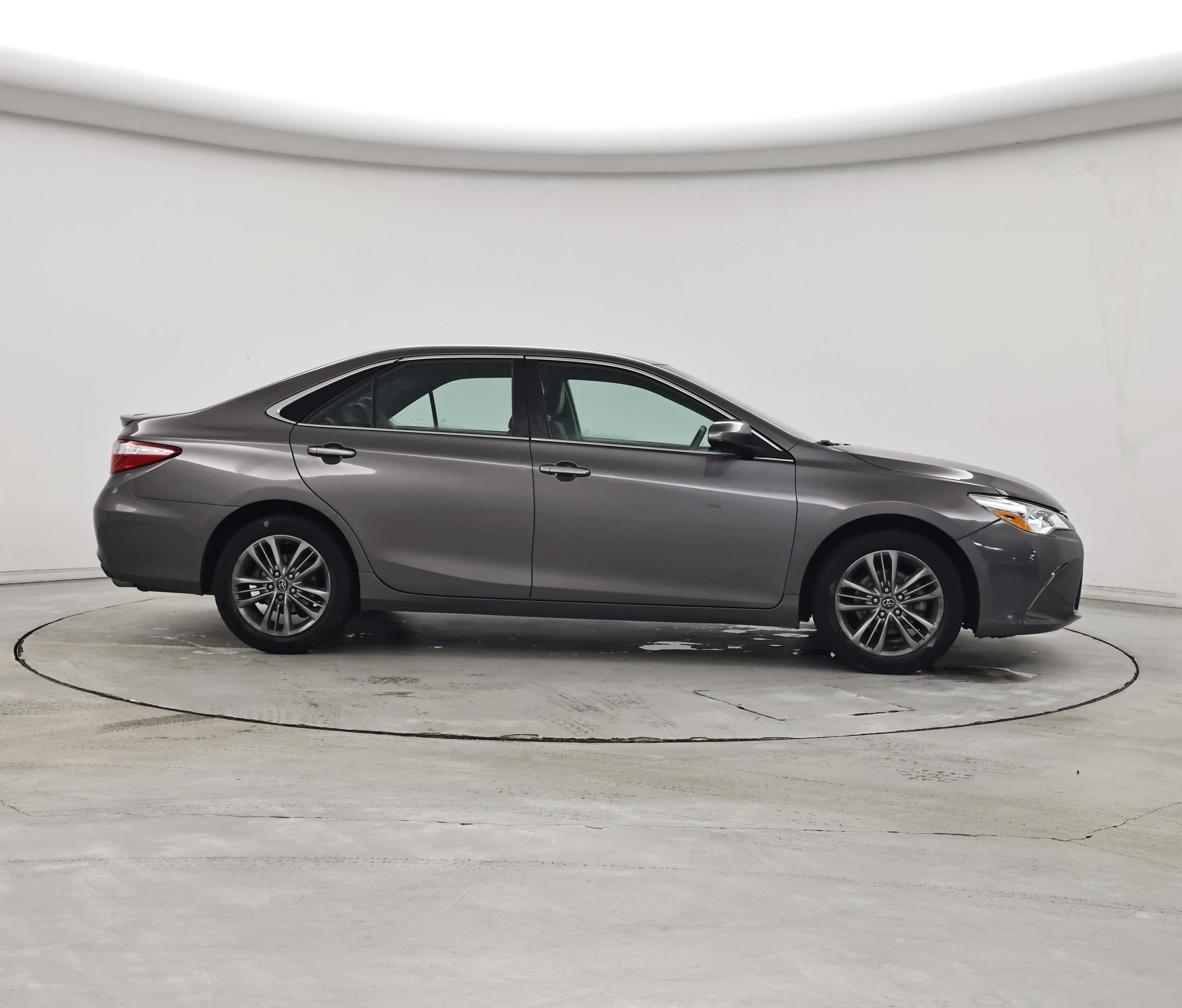 Thumbnail: 2017 Toyota Camry - 7