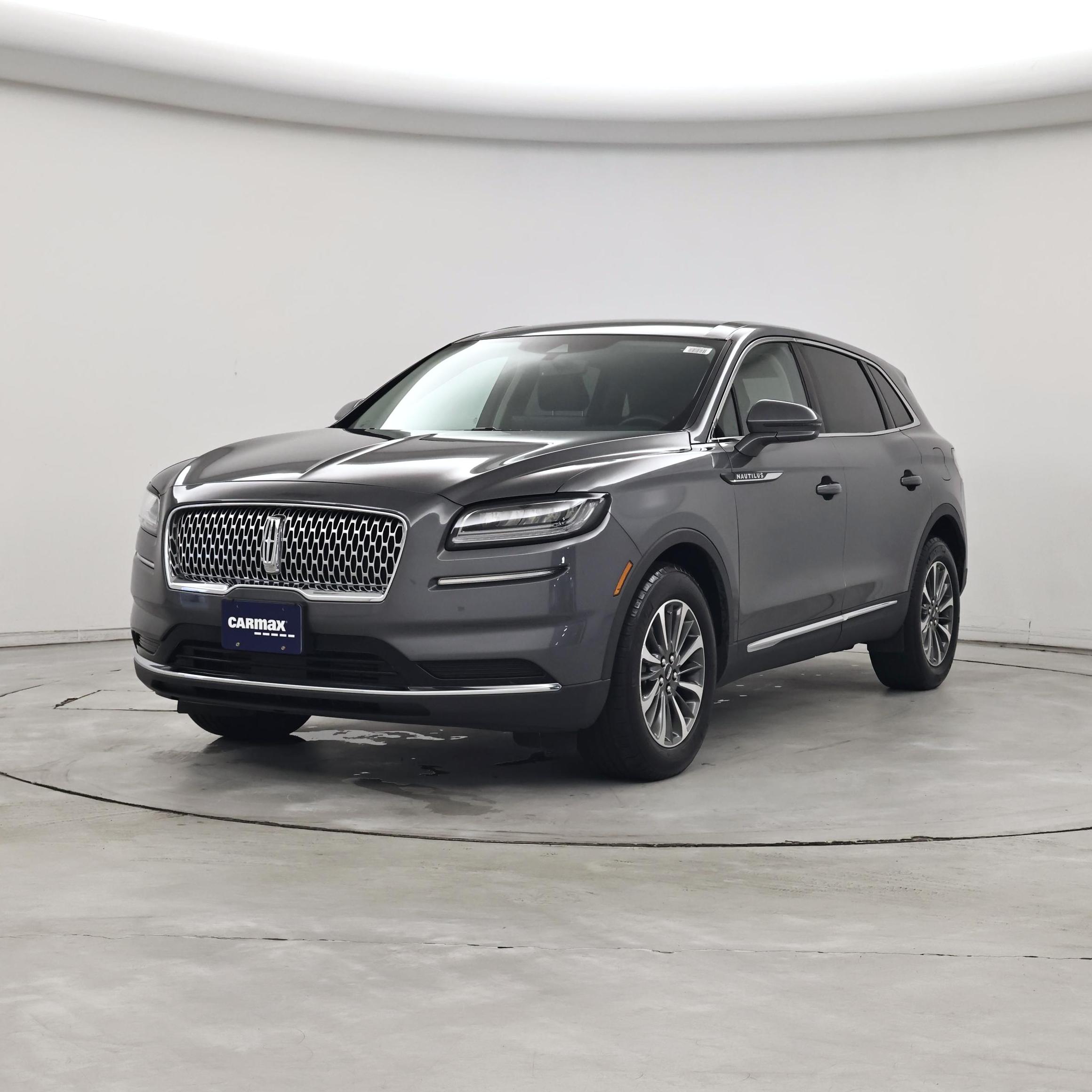 Thumbnail: 2023 Lincoln Nautilus - 4