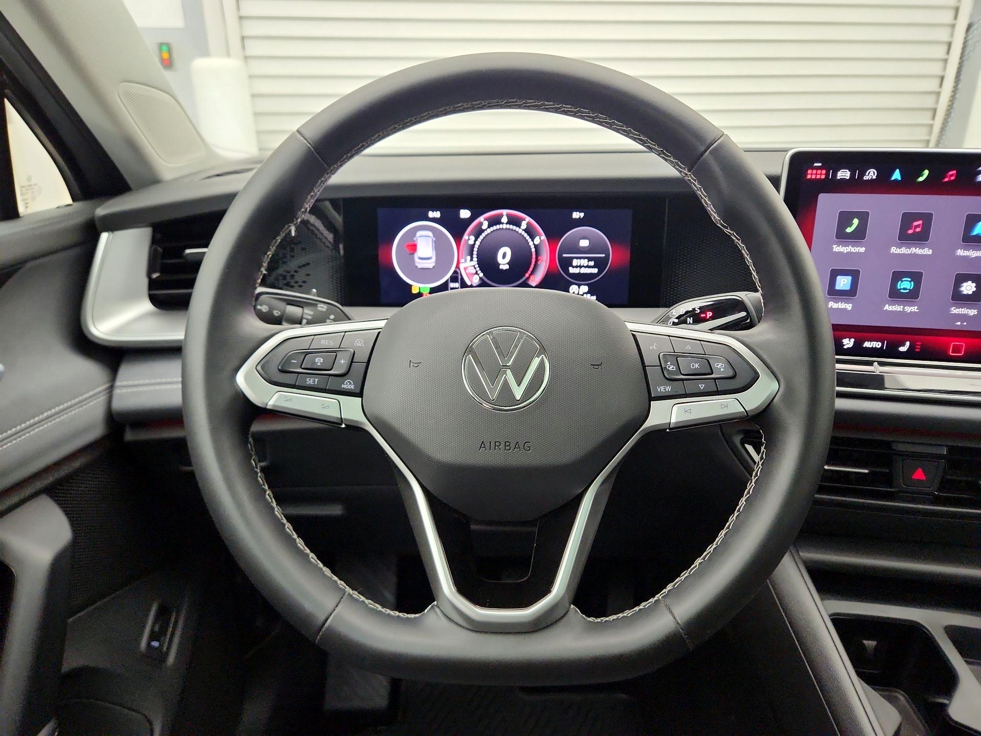 Thumbnail: 2025 Volkswagen Tiguan - 10