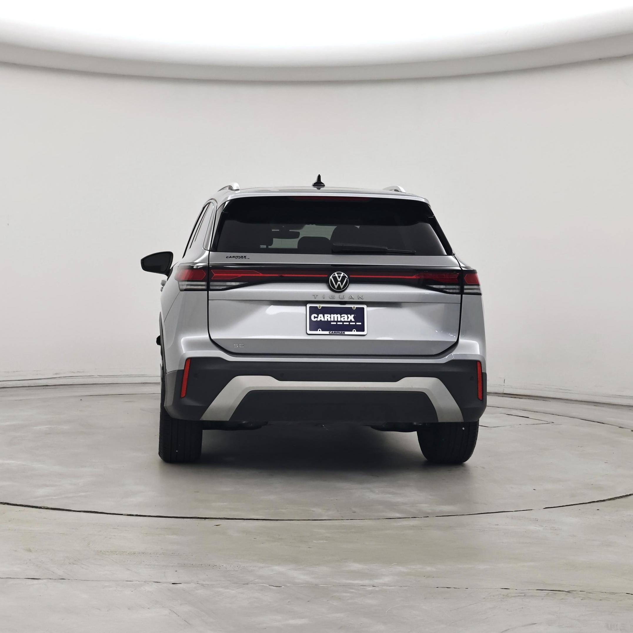 Thumbnail: 2025 Volkswagen Tiguan - 6