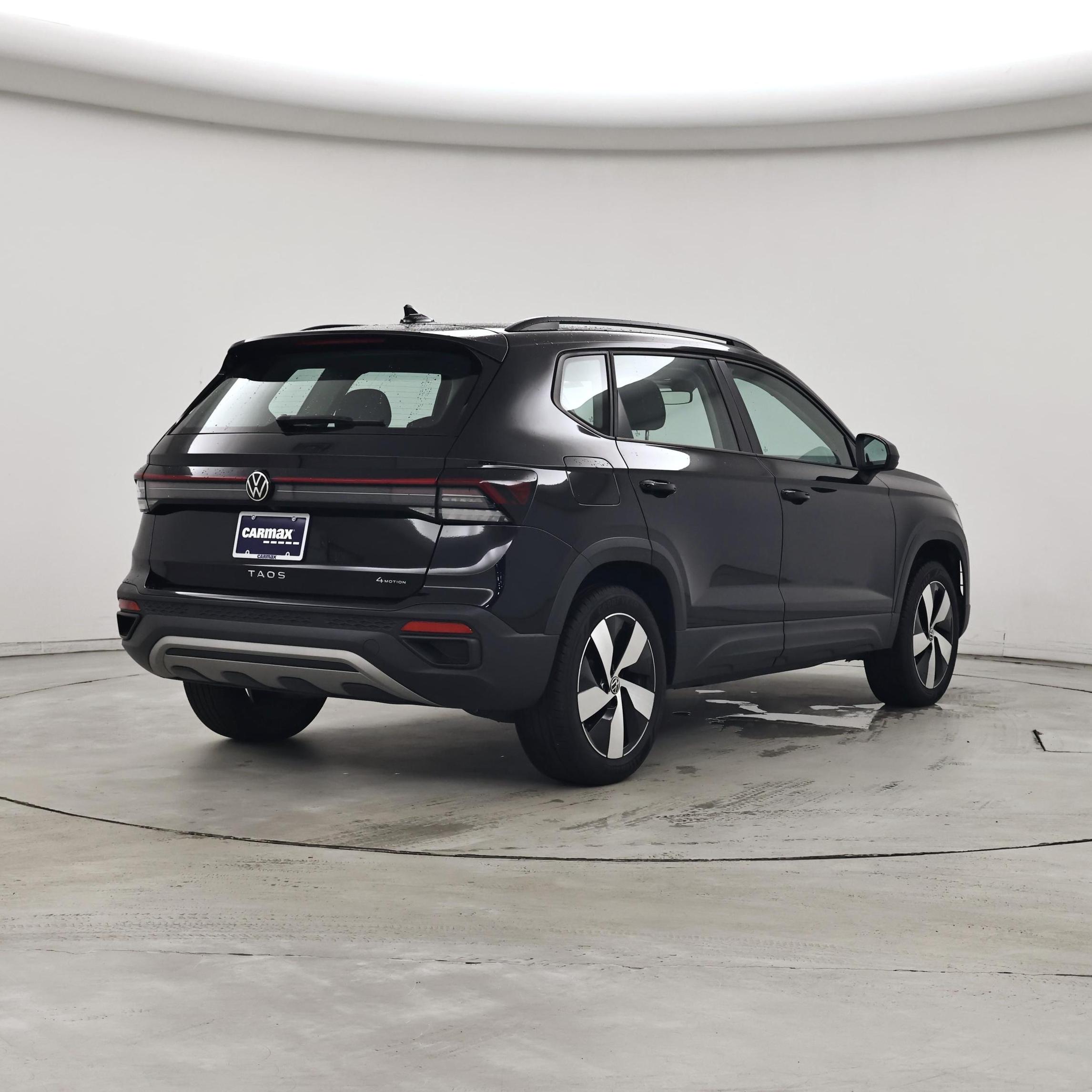 Thumbnail: 2025 Volkswagen Taos - 8