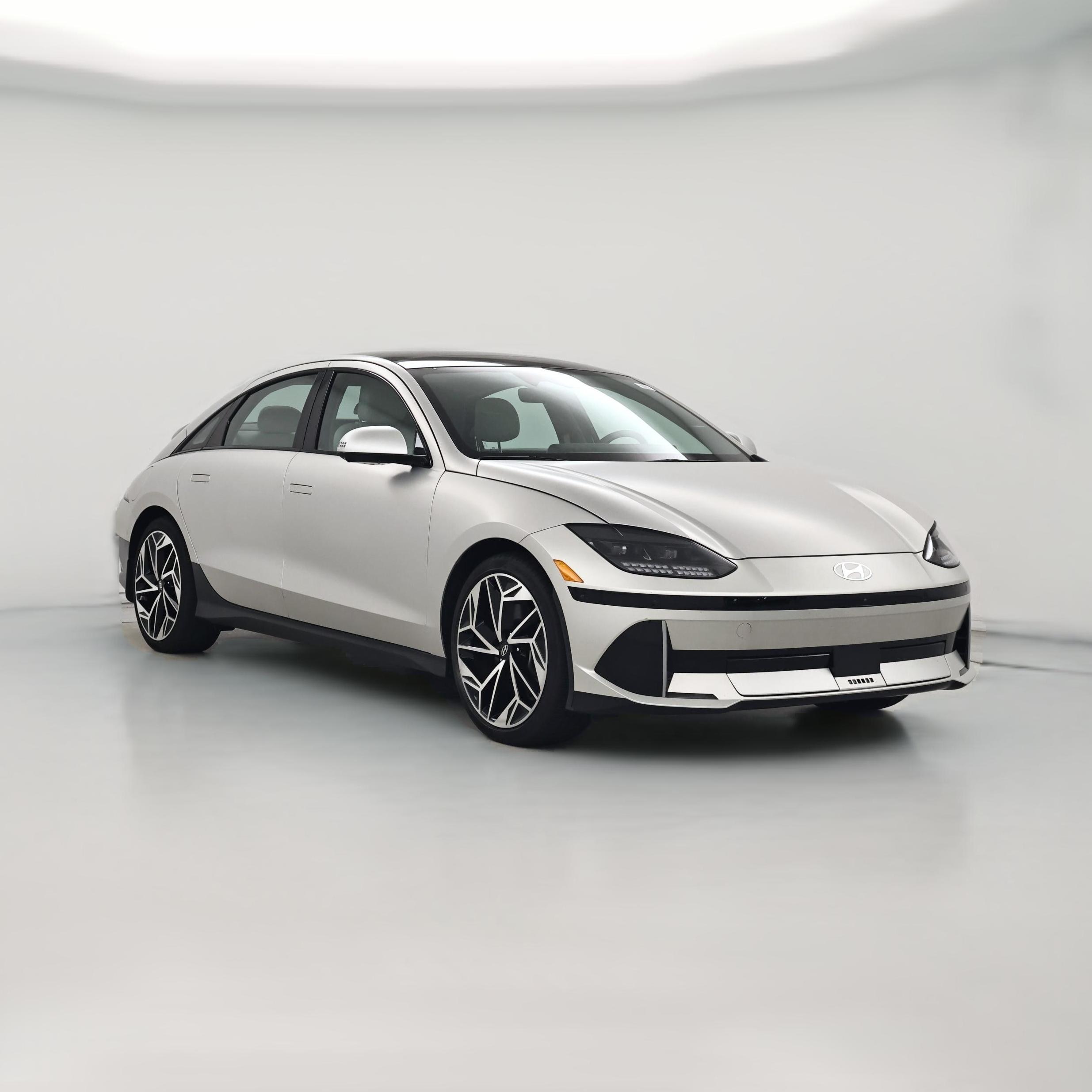 Thumbnail: 2023 Hyundai Ioniq 6 - 1