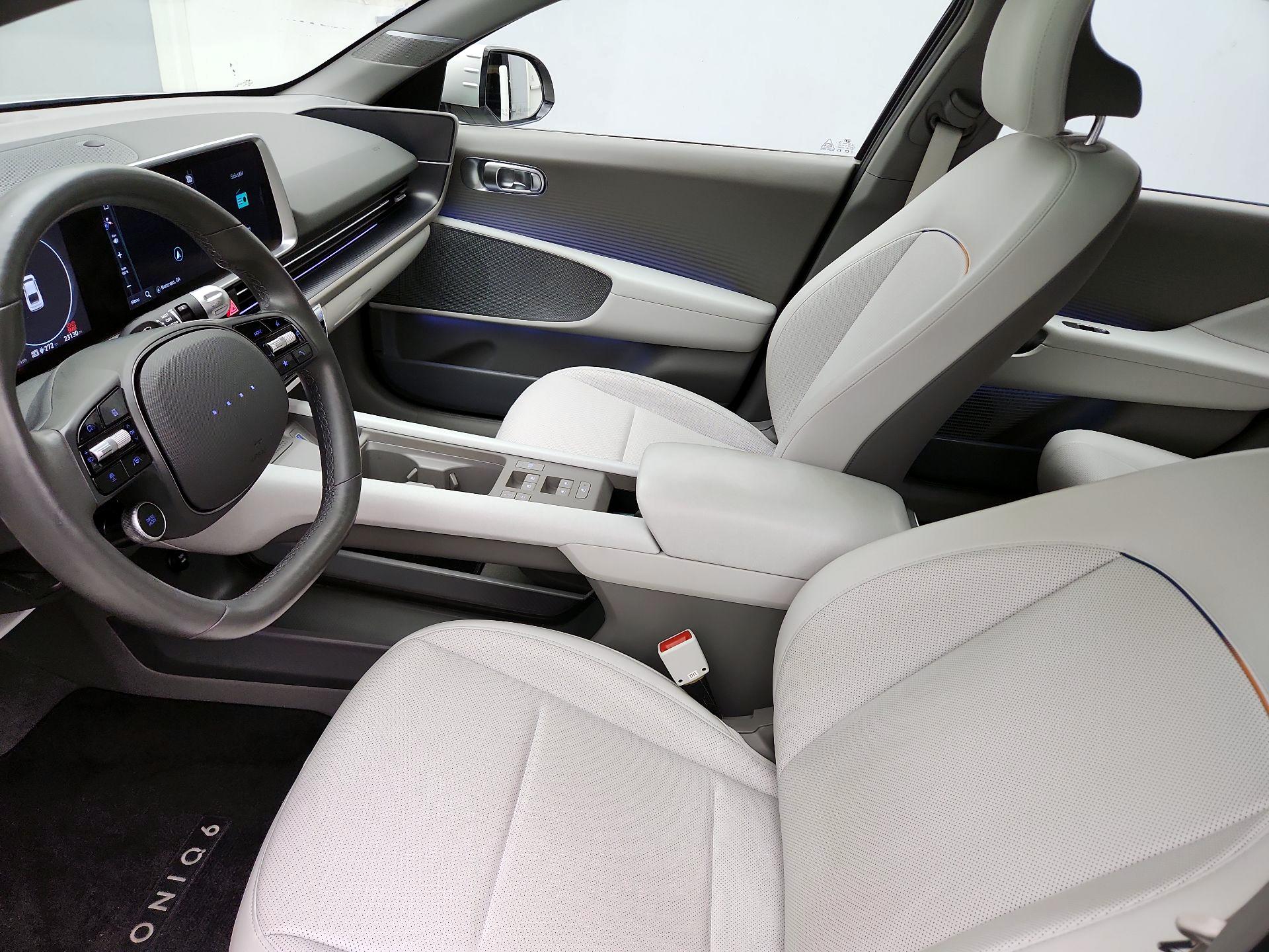 Thumbnail: 2023 Hyundai Ioniq 6 - 11