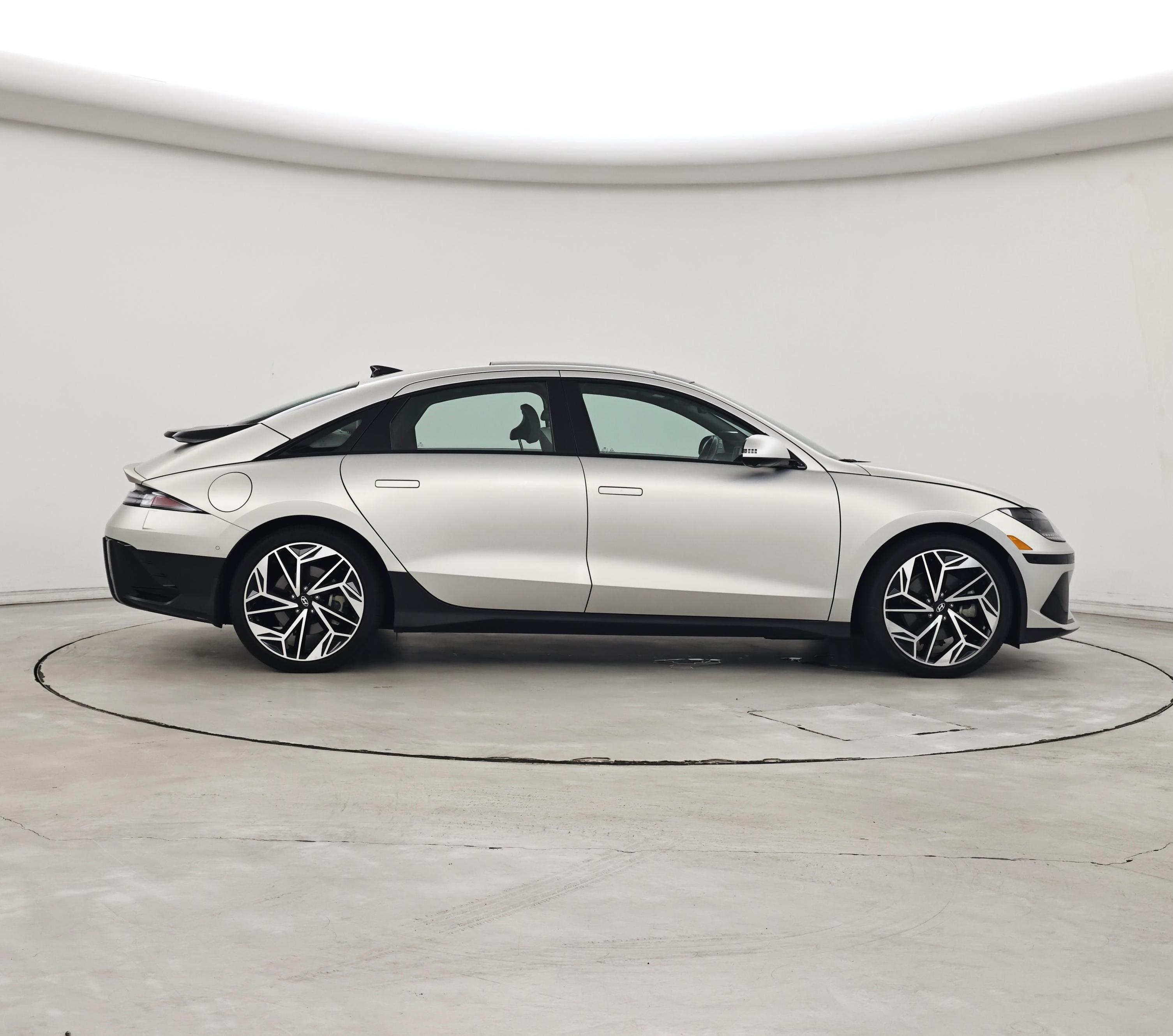 Thumbnail: 2023 Hyundai Ioniq 6 - 7
