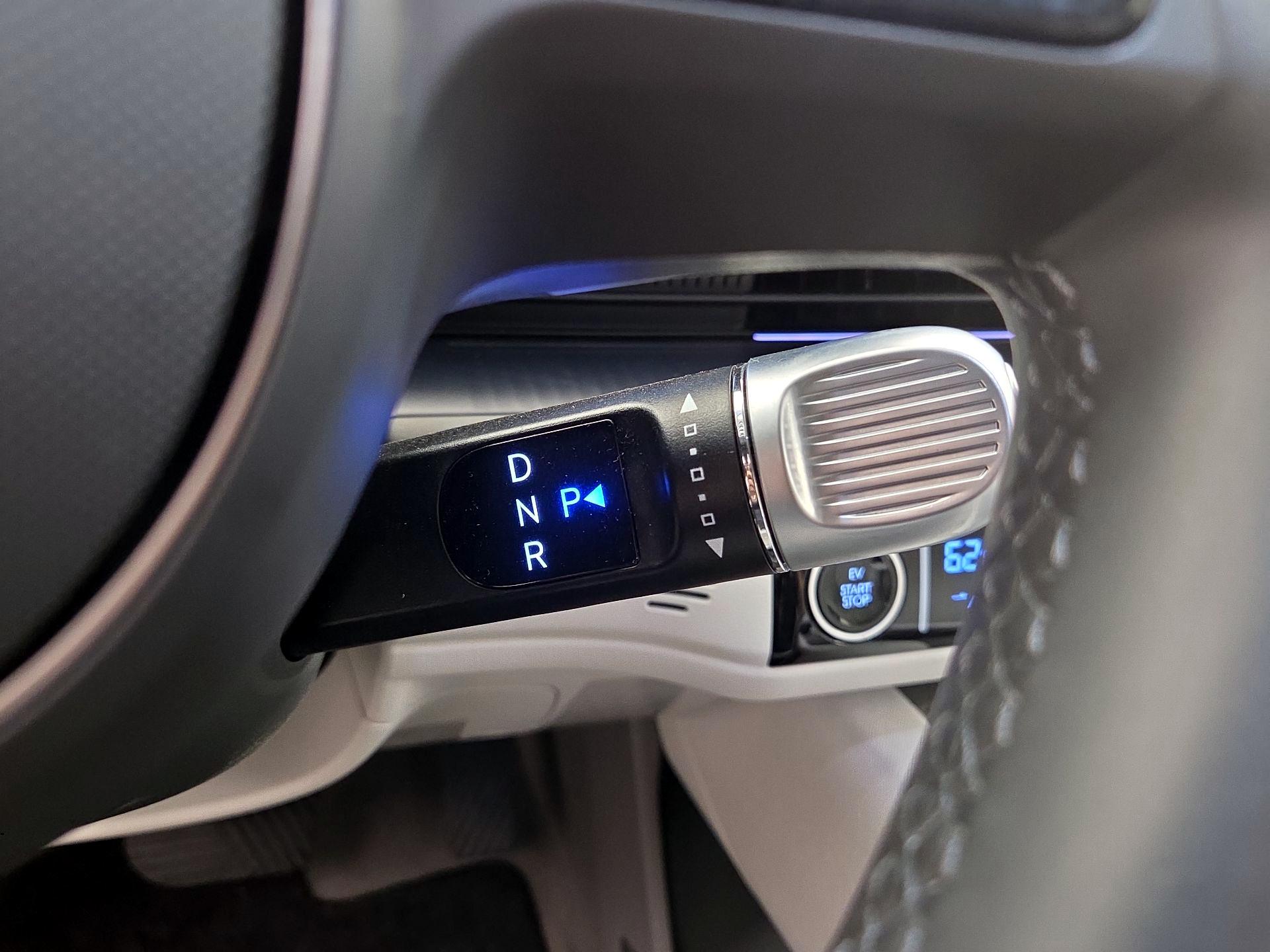 Thumbnail: 2024 Hyundai Ioniq 6 - 18