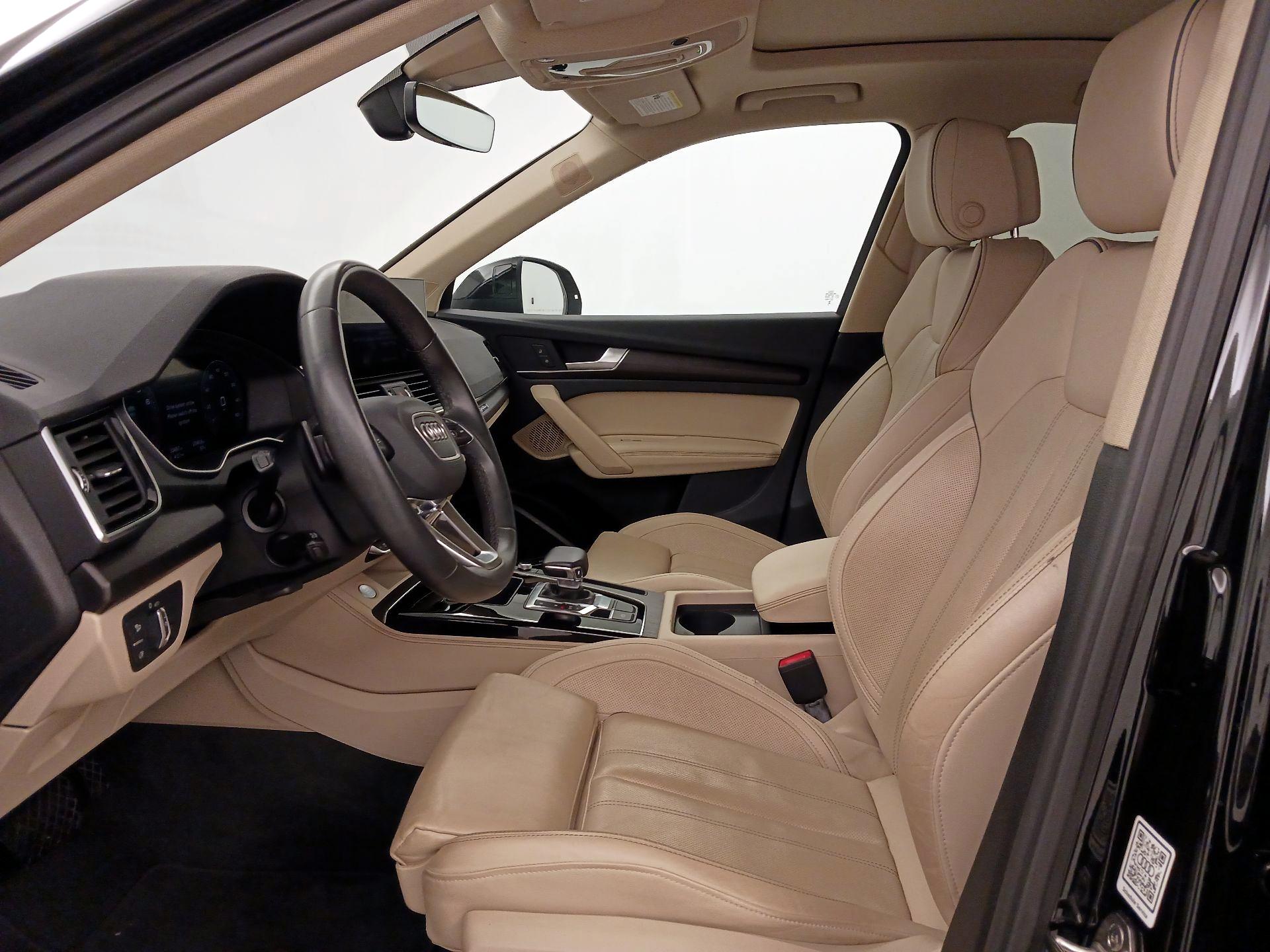 Thumbnail: 2023 Audi Q5 - 11