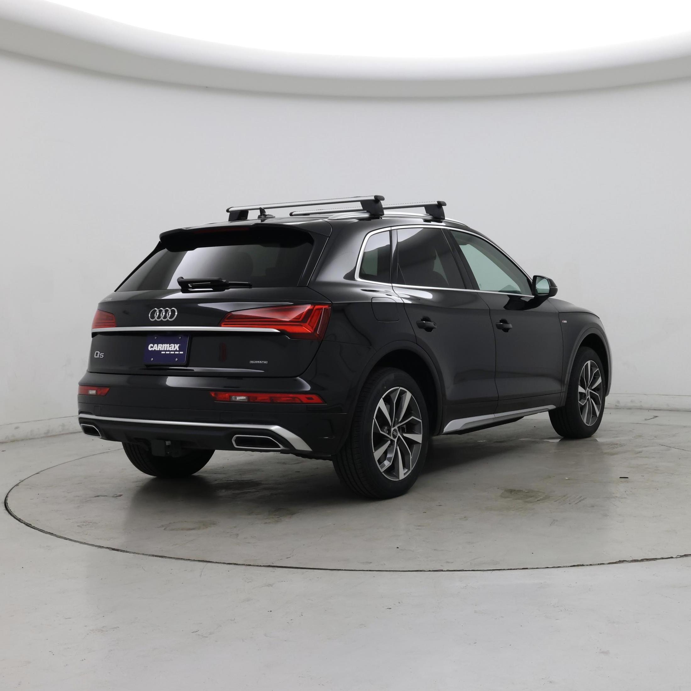 Thumbnail: 2023 Audi Q5 - 8