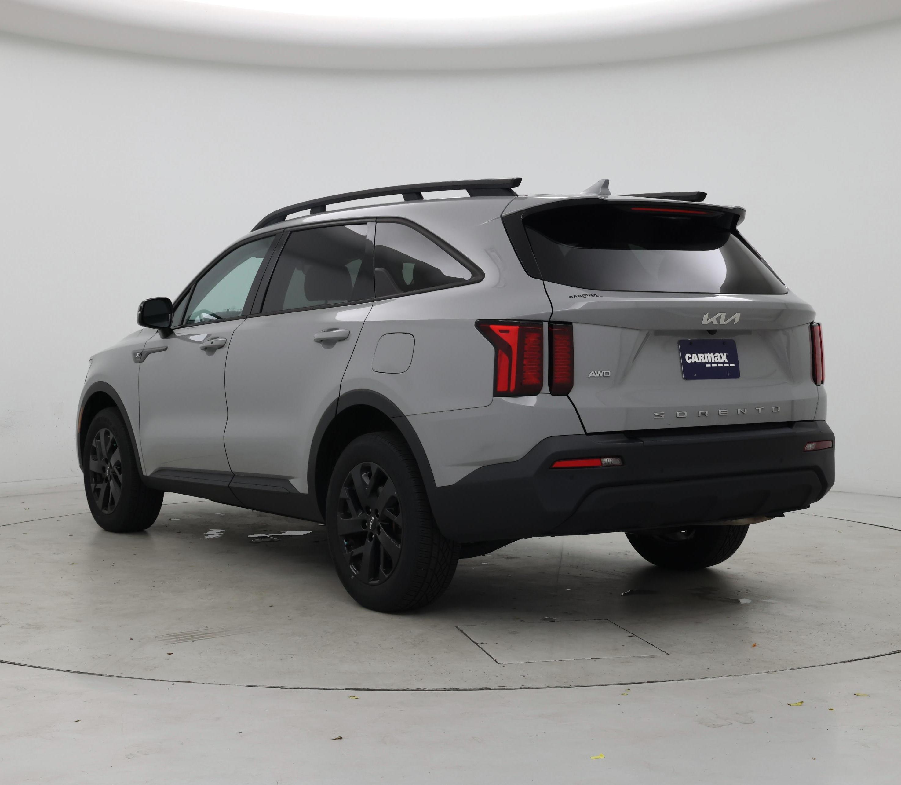 Thumbnail: 2022 Kia Sorento - 2