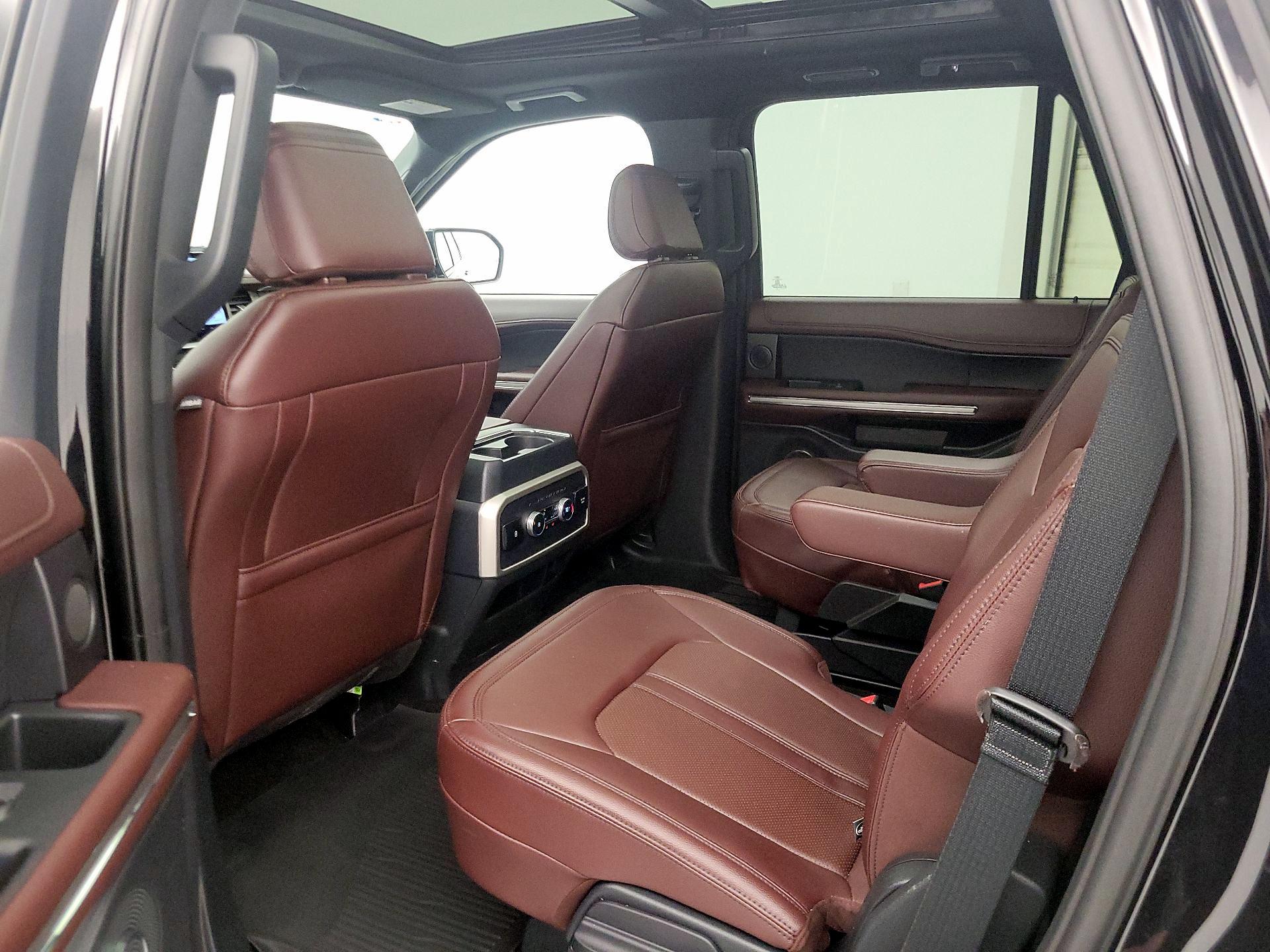 Thumbnail: 2023 Ford Expedition - 20
