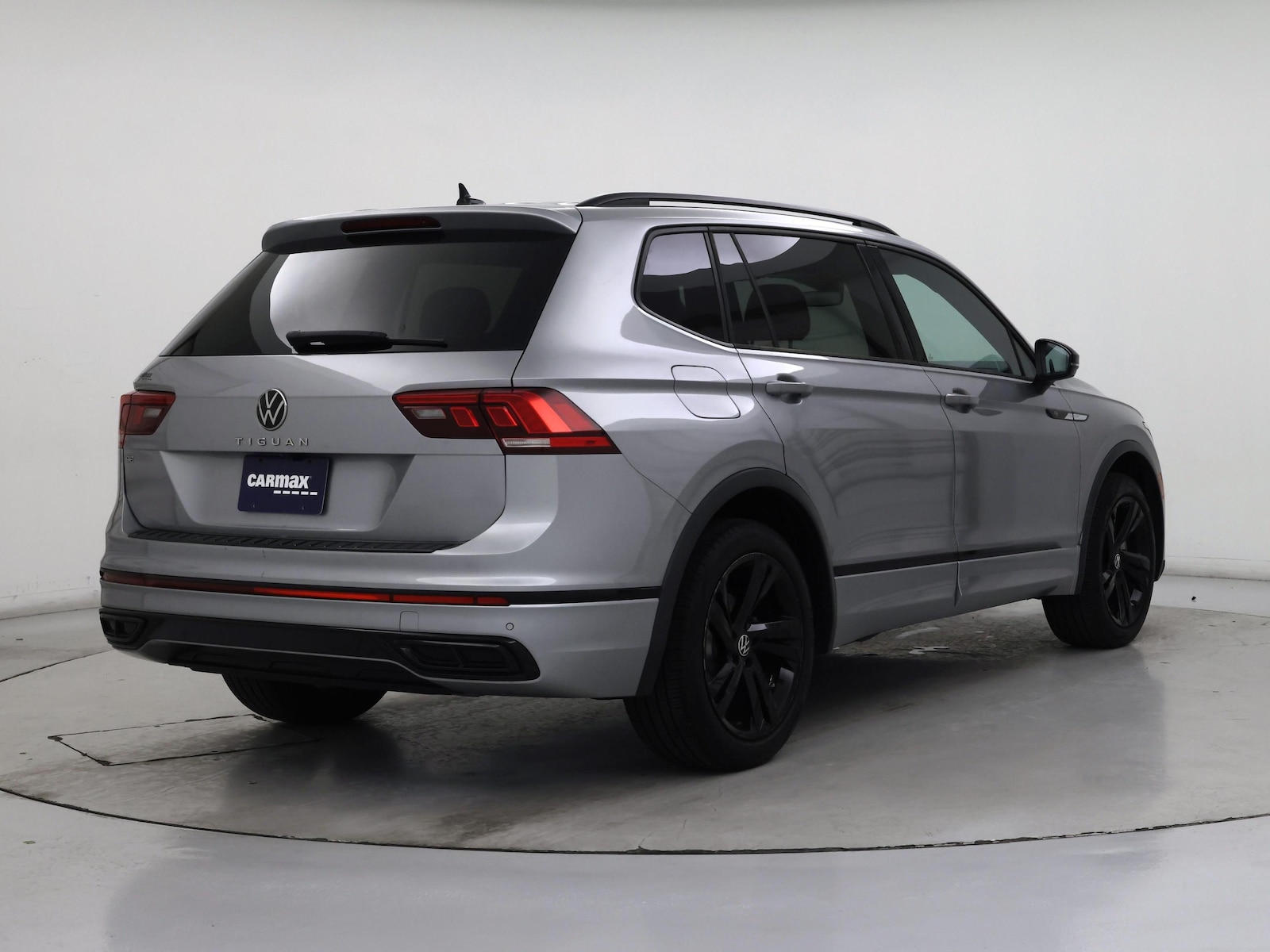 2023 Volkswagen Tiguan SE R-LINE BLACK - Photo 9