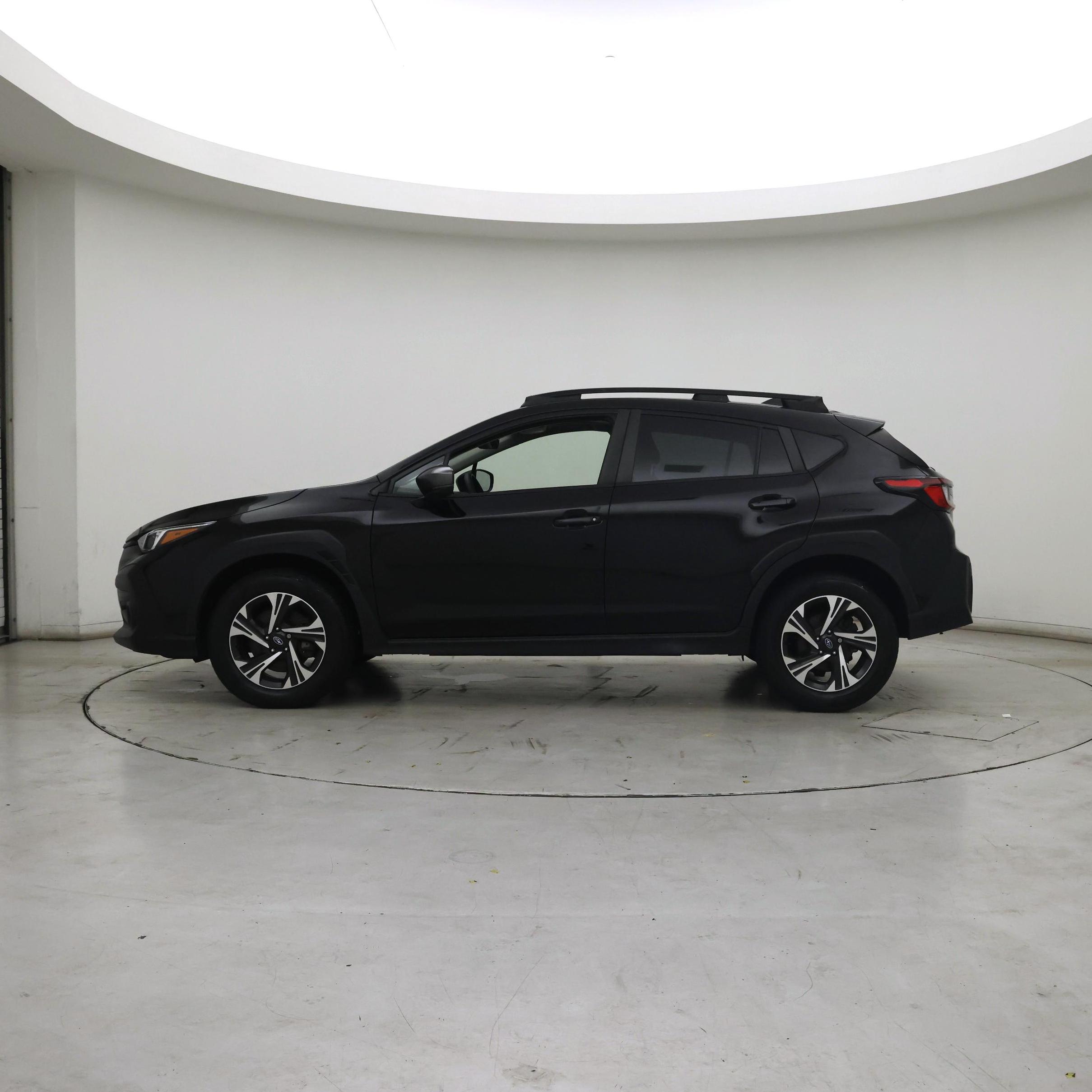 Thumbnail: 2024 Subaru Crosstrek - 3