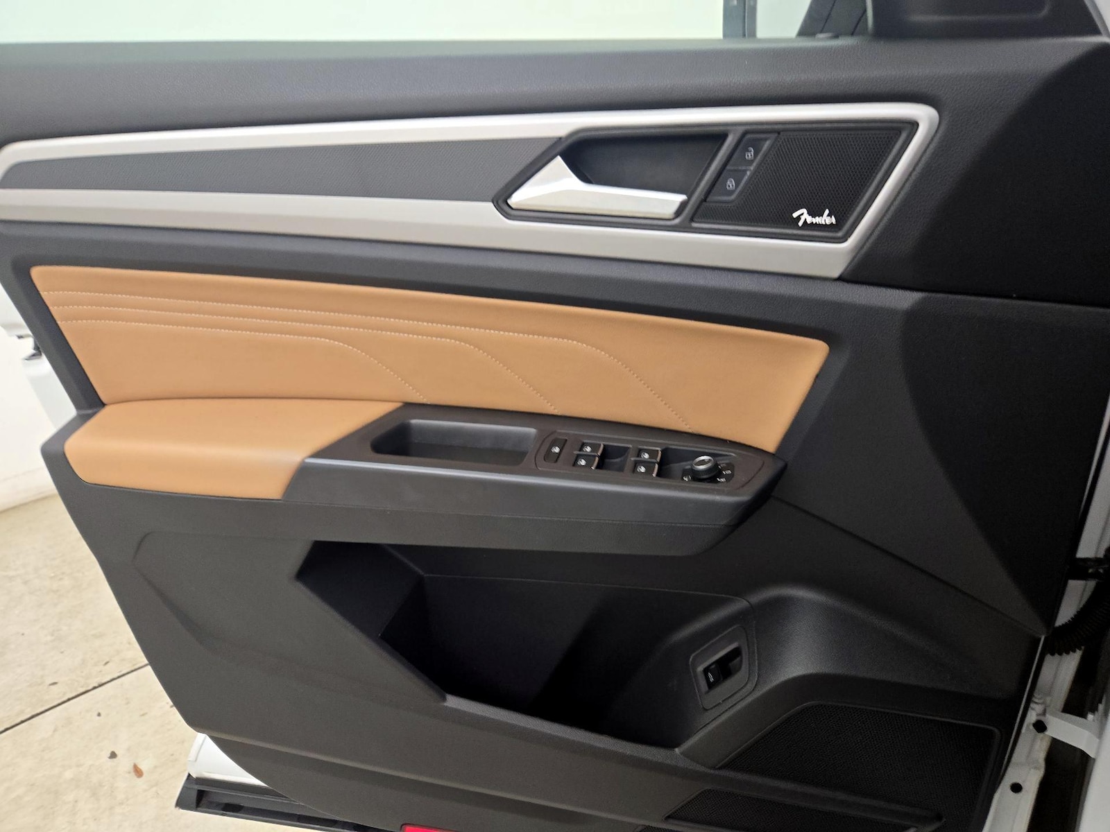2023 Volkswagen Atlas Cross Sport SEL Premium R-Line - Photo 13