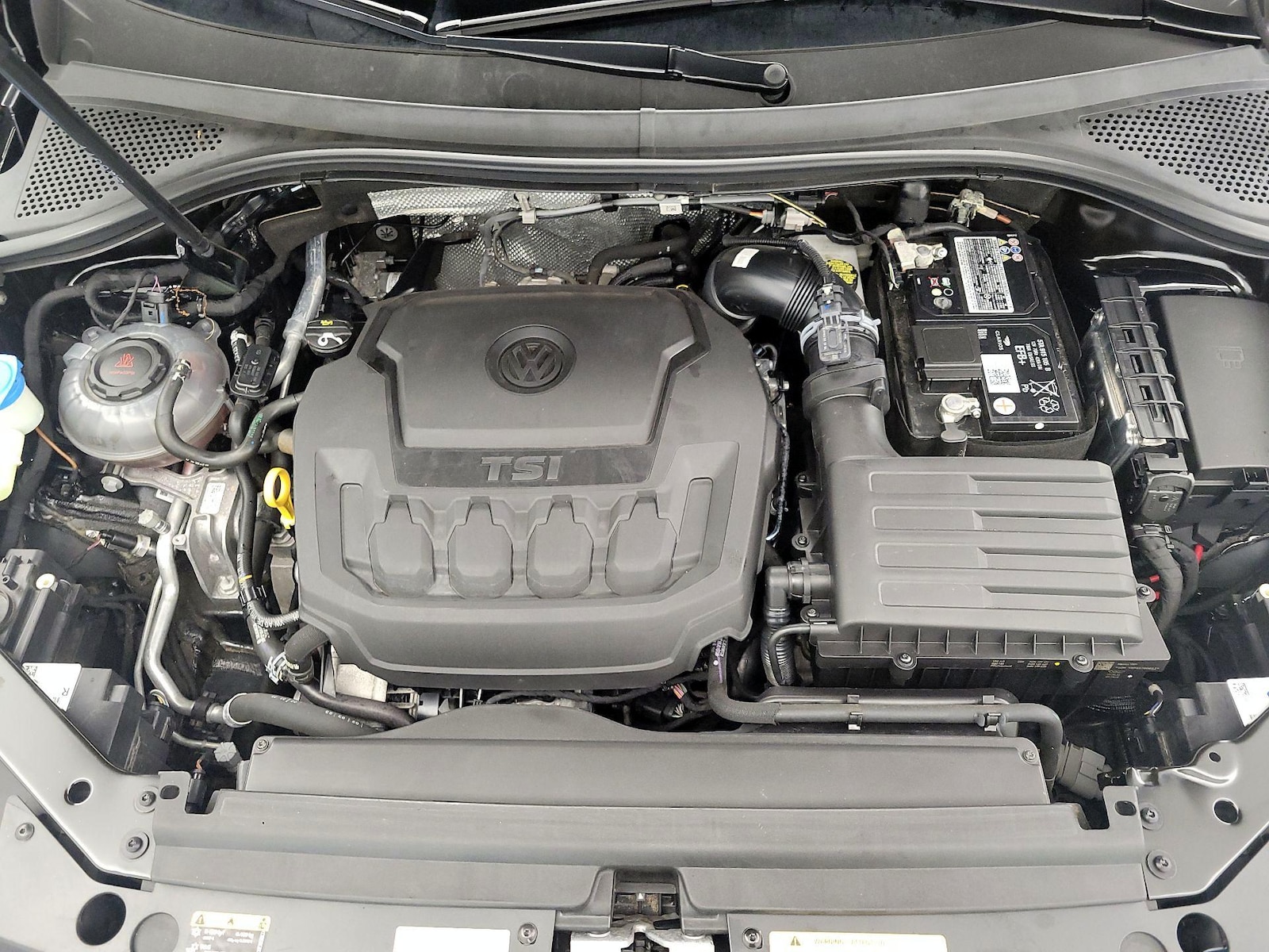 2023 Volkswagen Tiguan SE - Photo 25