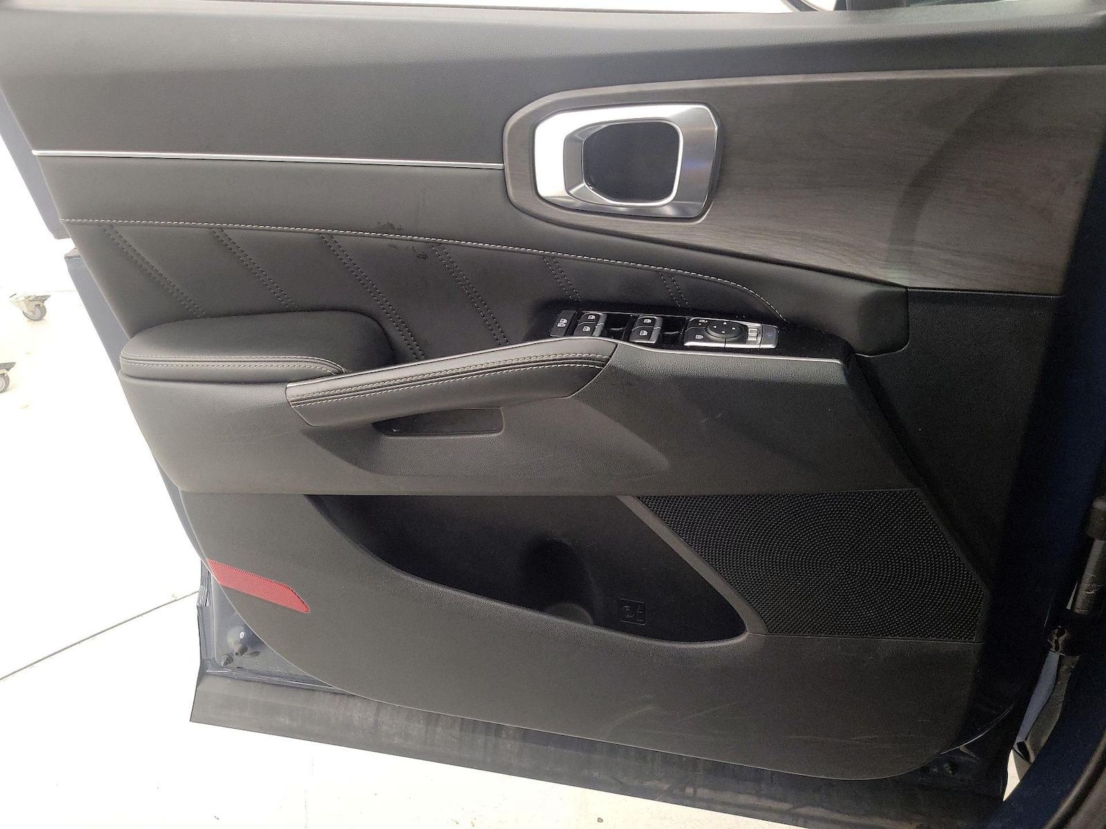 2024 Kia Sorento X-Line SX - Photo 13