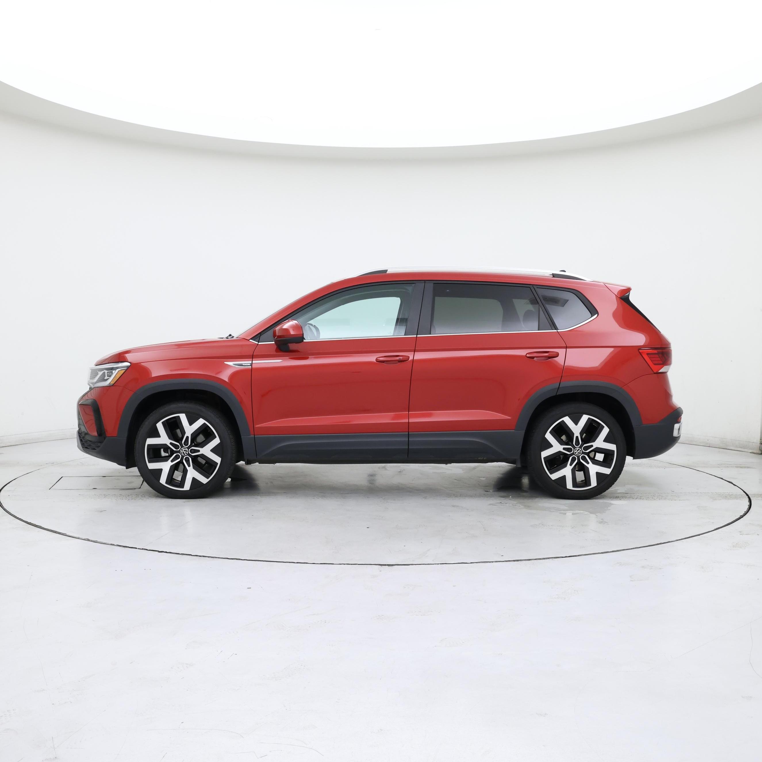 Thumbnail: 2023 Volkswagen Taos - 3
