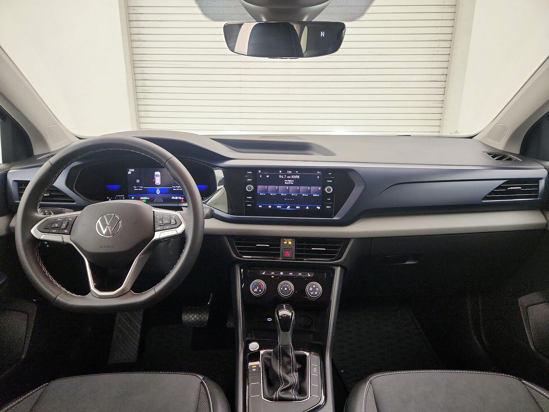 Thumbnail: 2023 Volkswagen Taos - 9