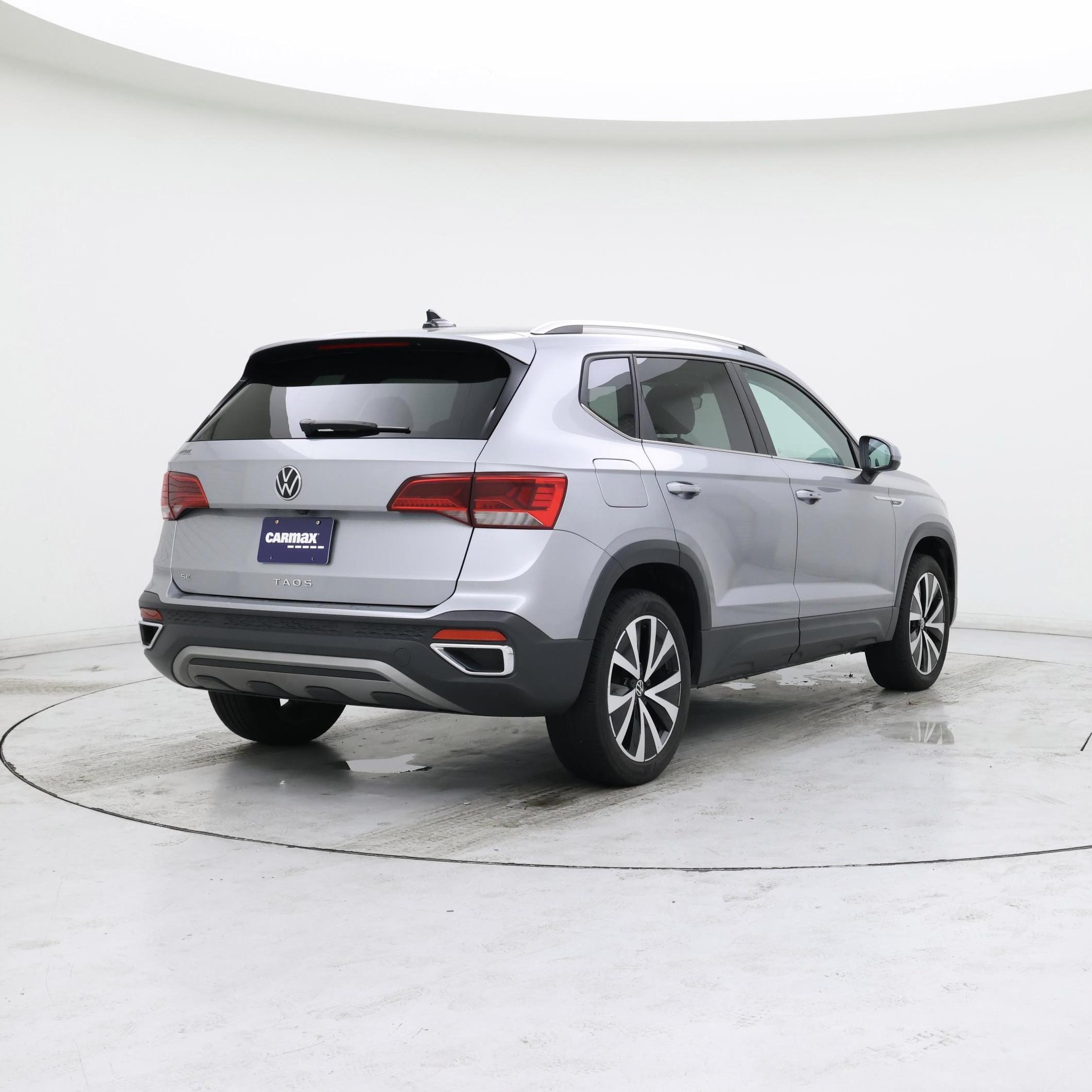 Thumbnail: 2023 Volkswagen Taos - 8