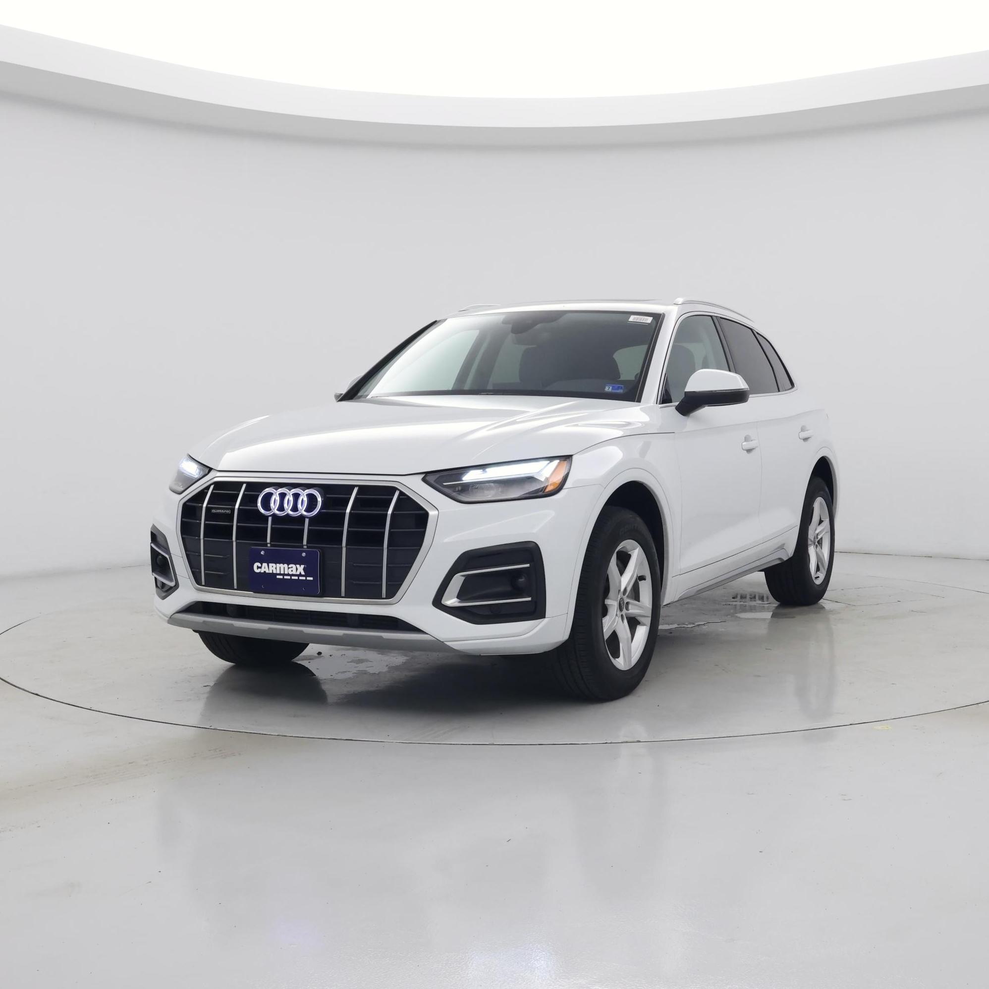 Thumbnail: 2023 Audi Q5 - 4