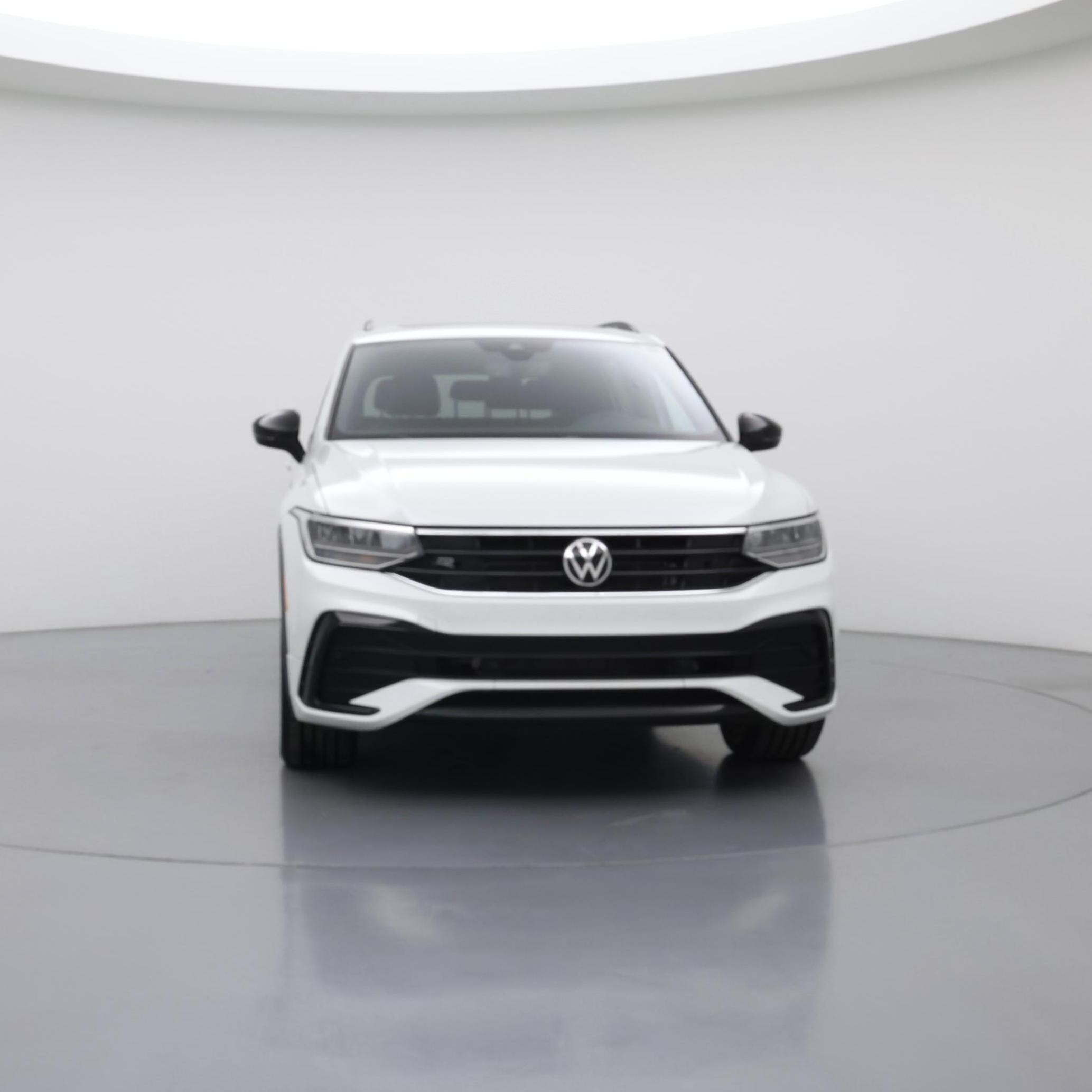 Thumbnail: 2023 Volkswagen Tiguan - 5