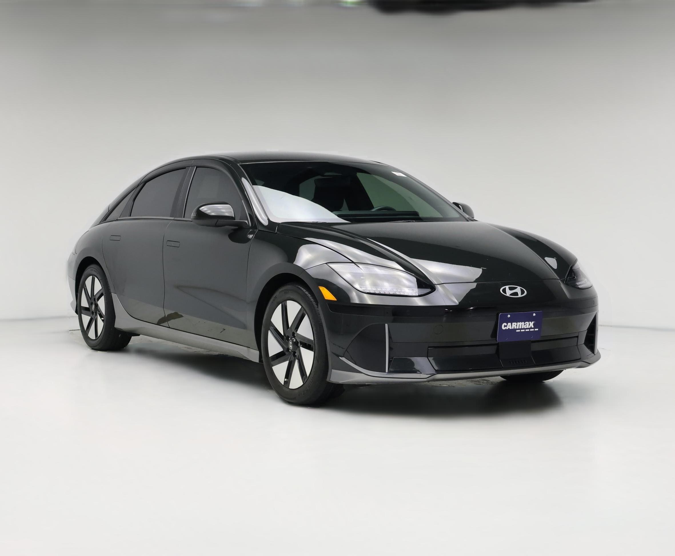 Thumbnail: 2024 Hyundai Ioniq 6 - 1