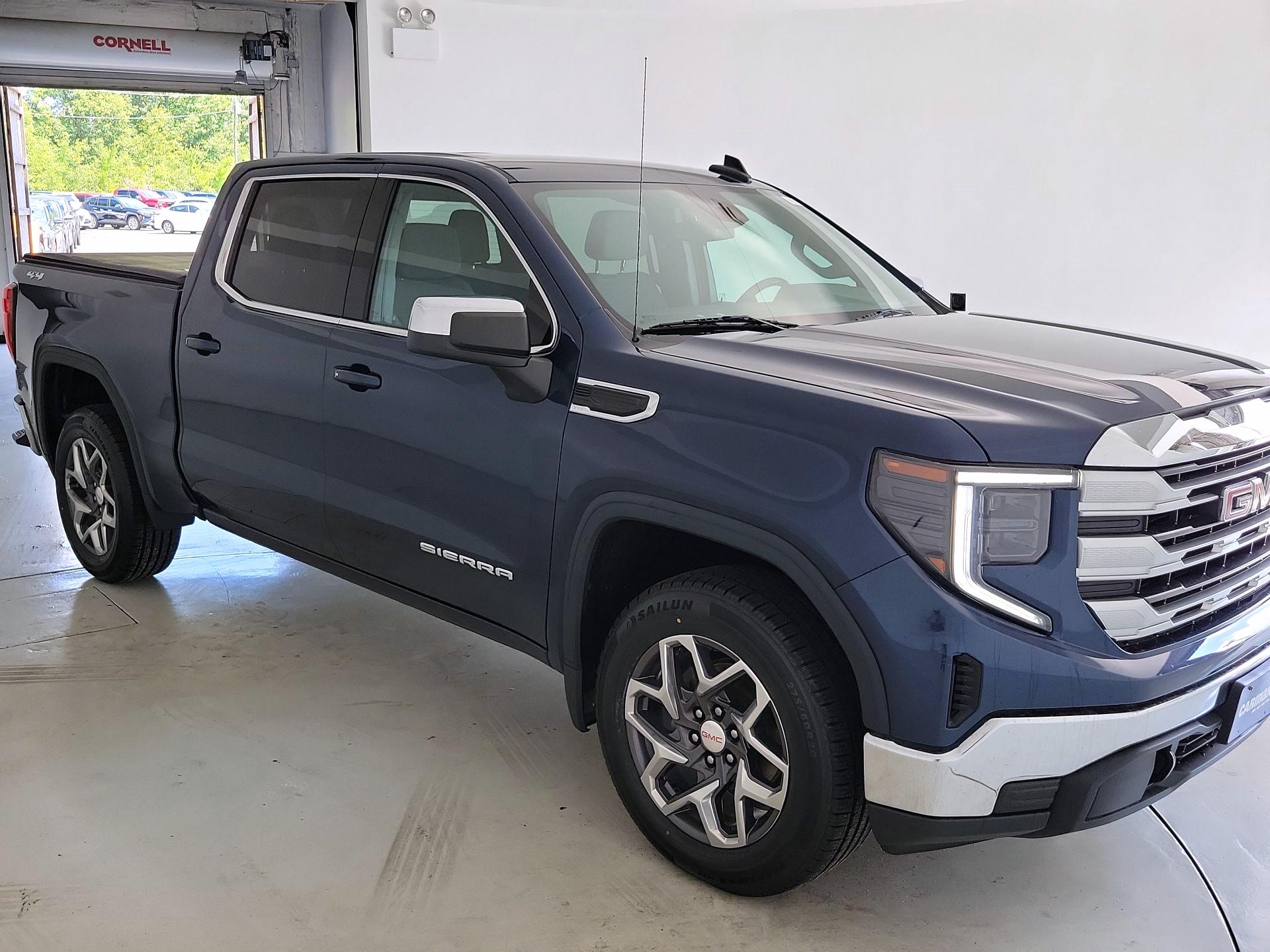 Thumbnail: 2023 GMC Sierra 1500 - 1