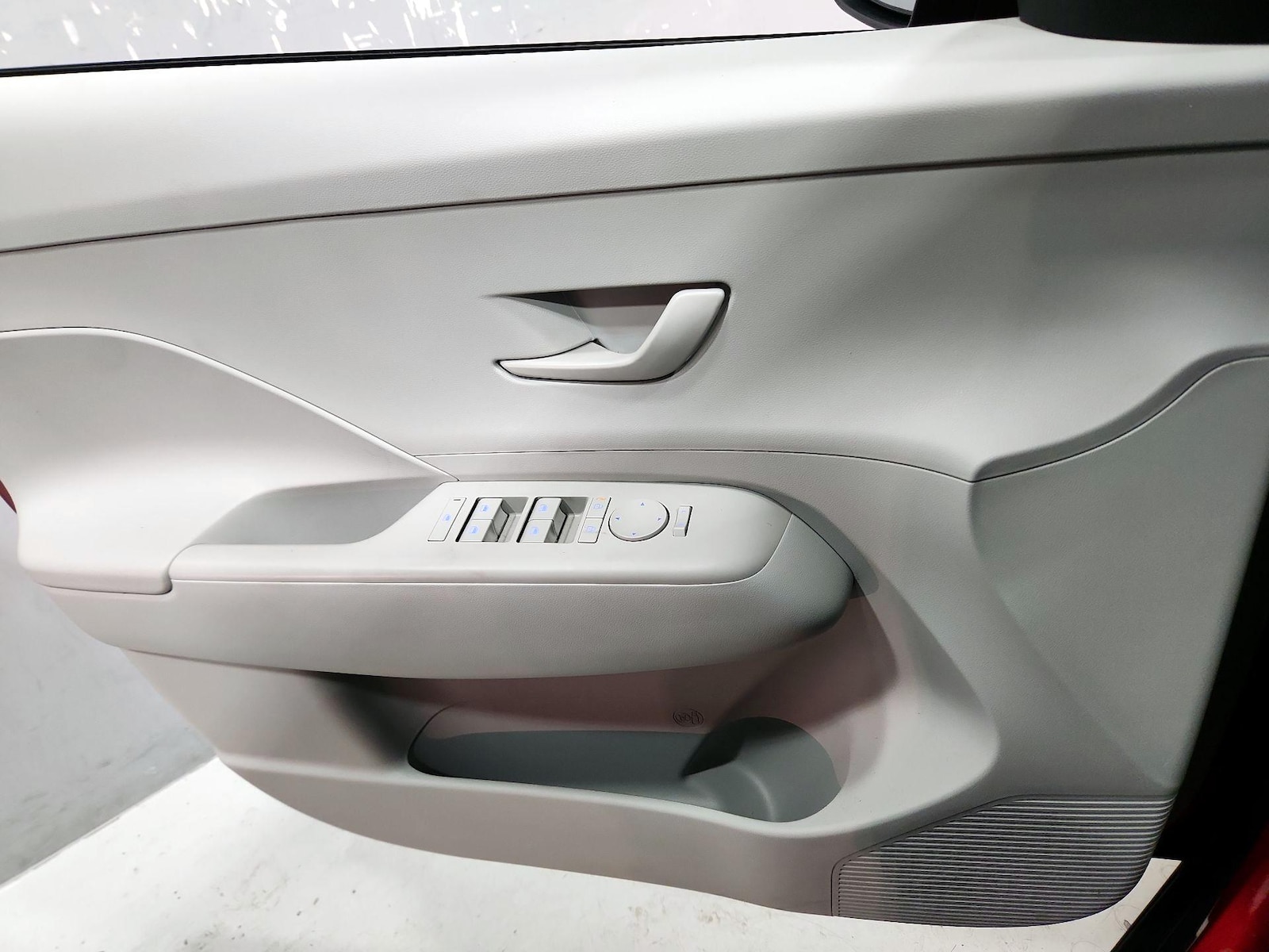 2024 Hyundai Kona SEL - Photo 13