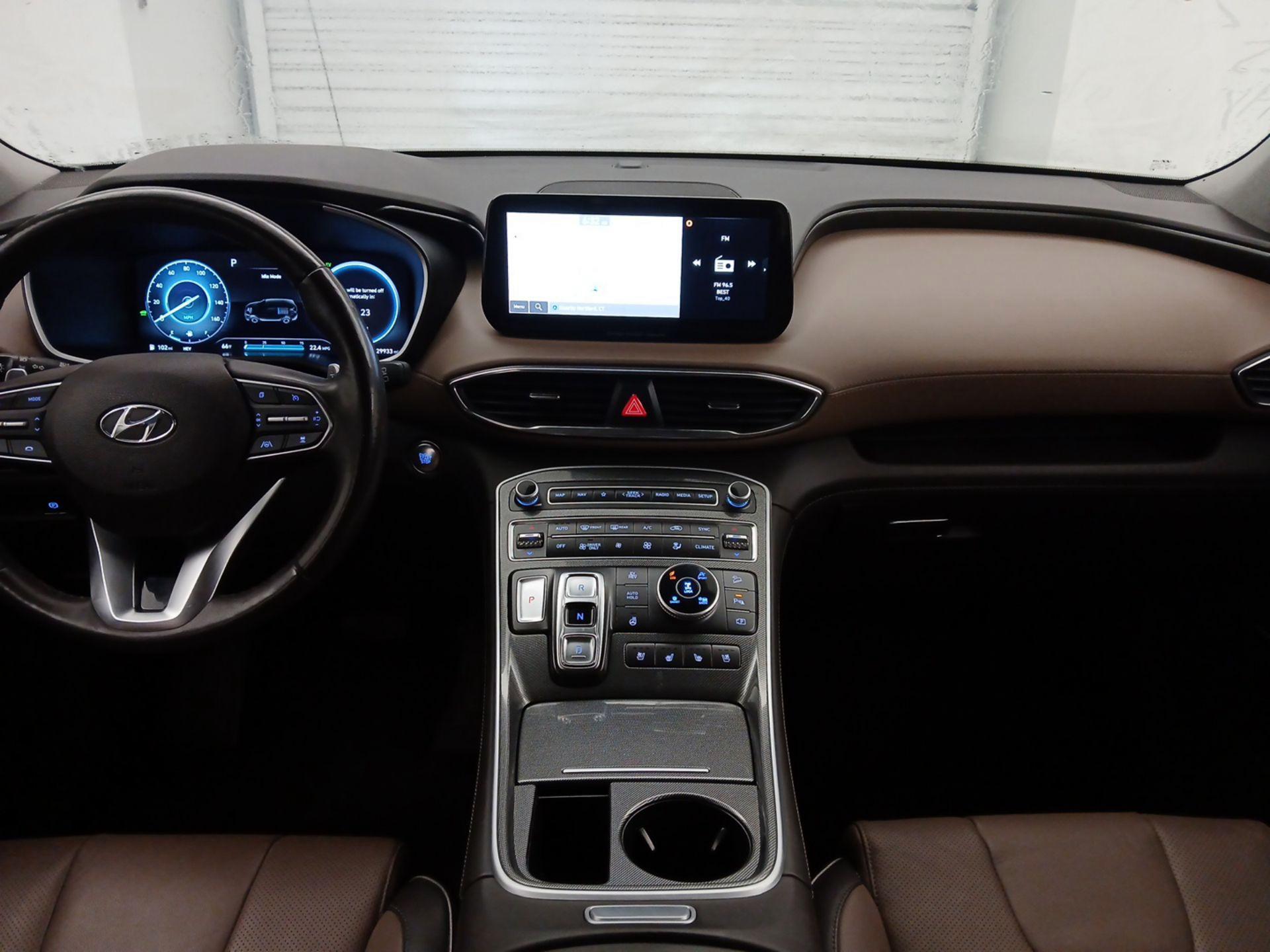 Thumbnail: 2023 Hyundai Santa Fe - 9